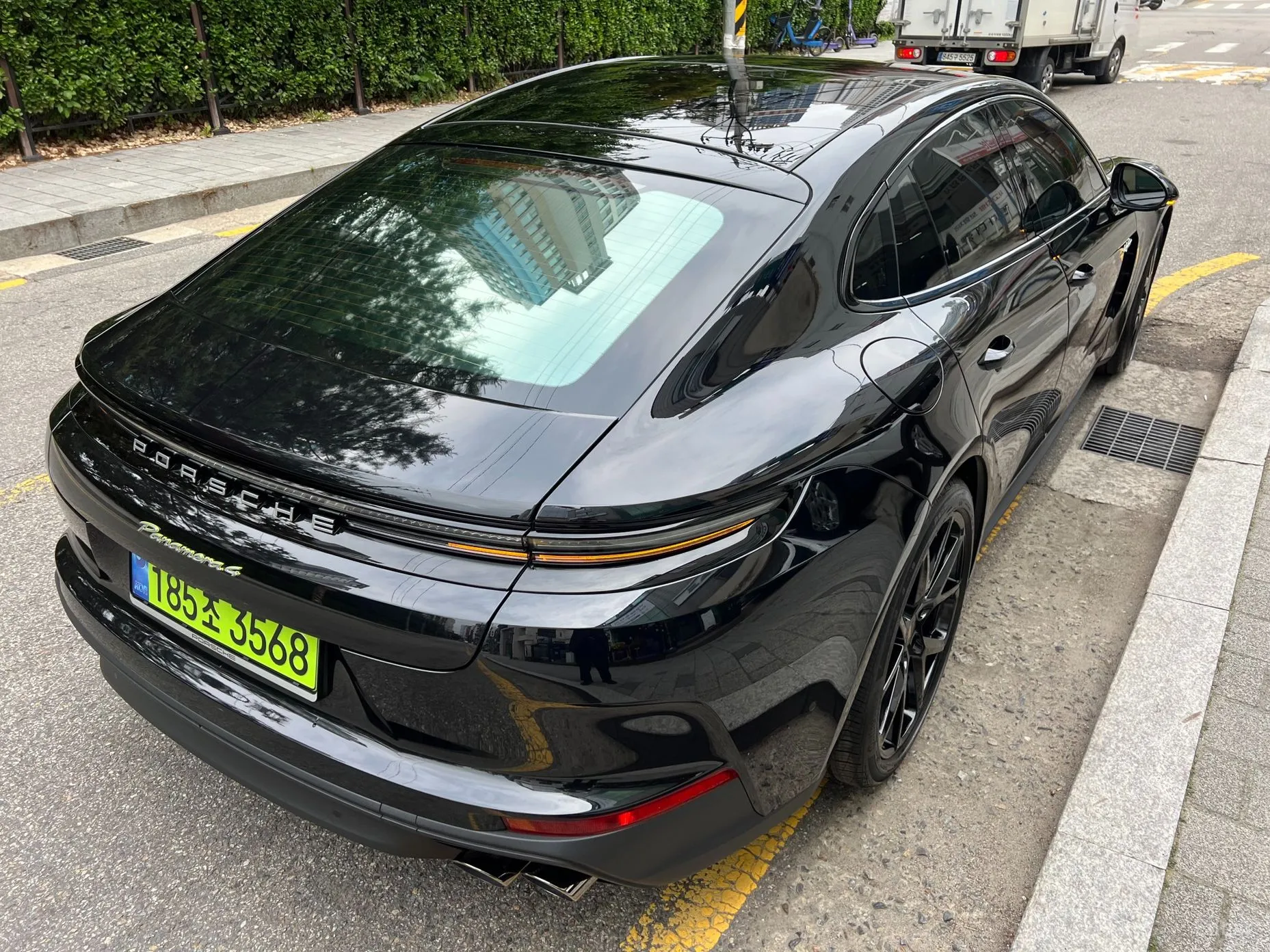 Porsche Panamera (972)