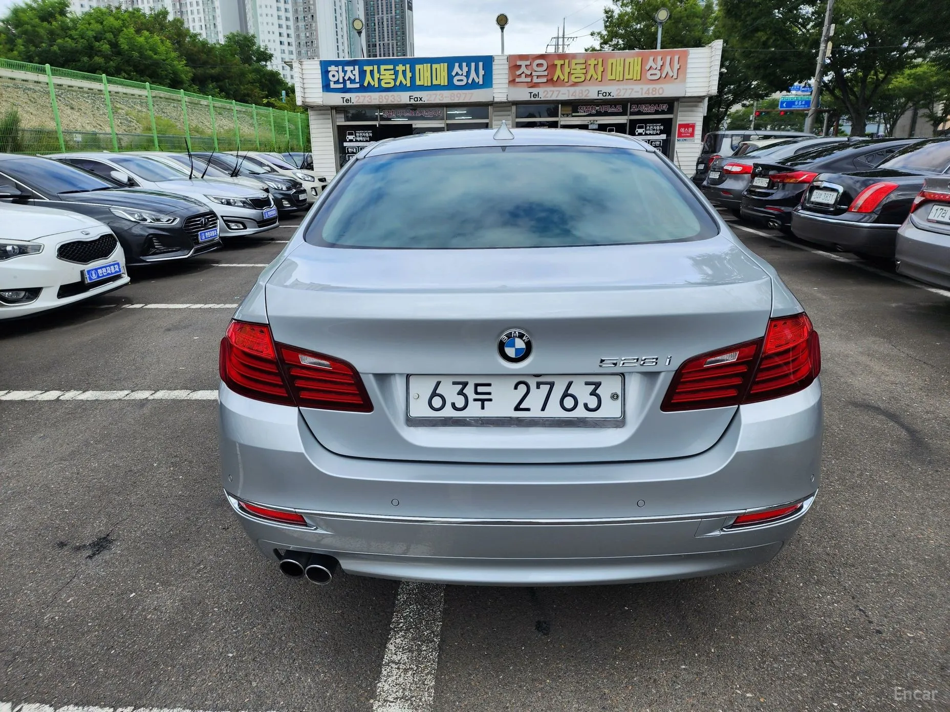 BMW 5 Series (F10) превью 3