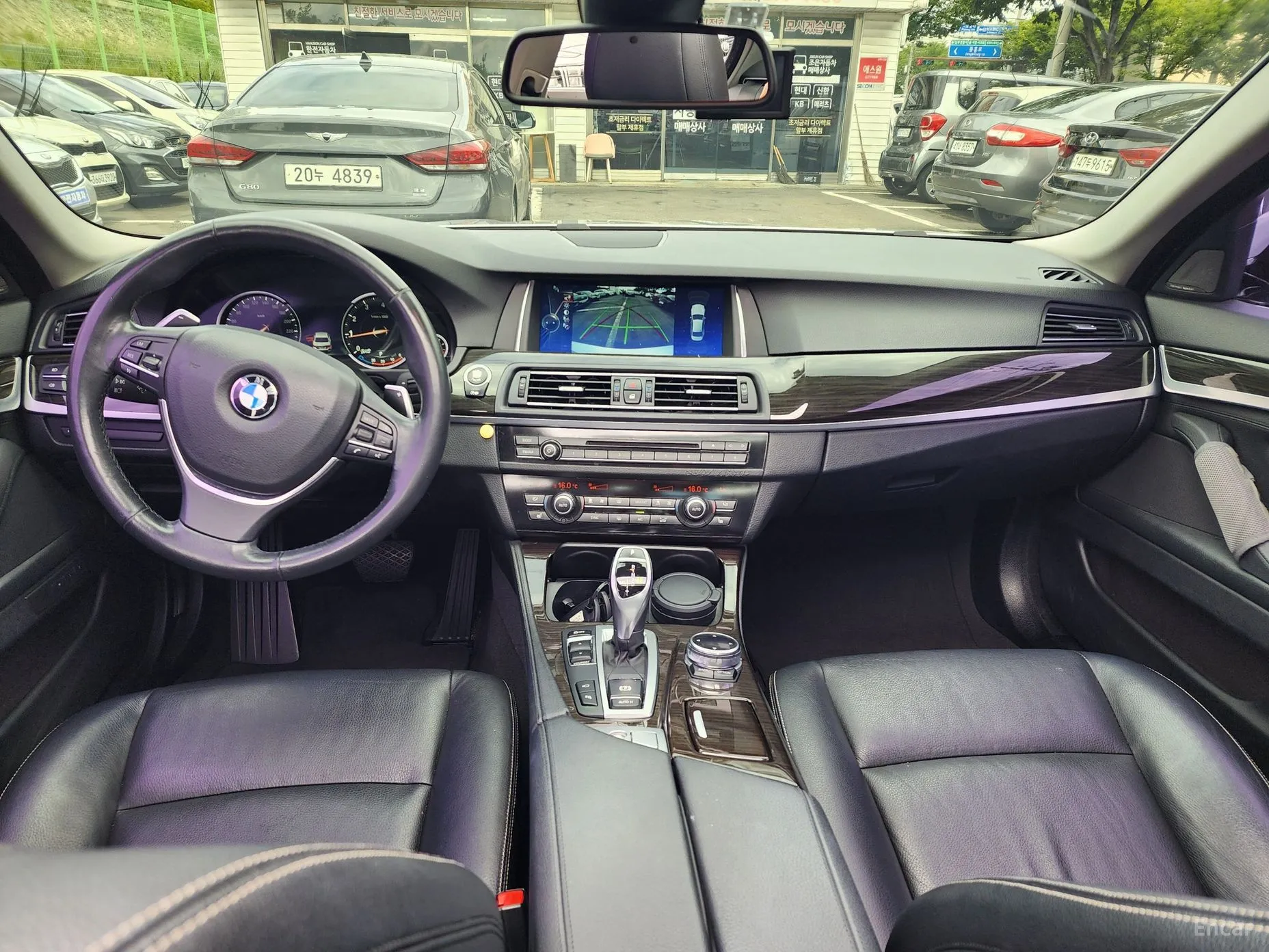 BMW 5 Series (F10) превью 4