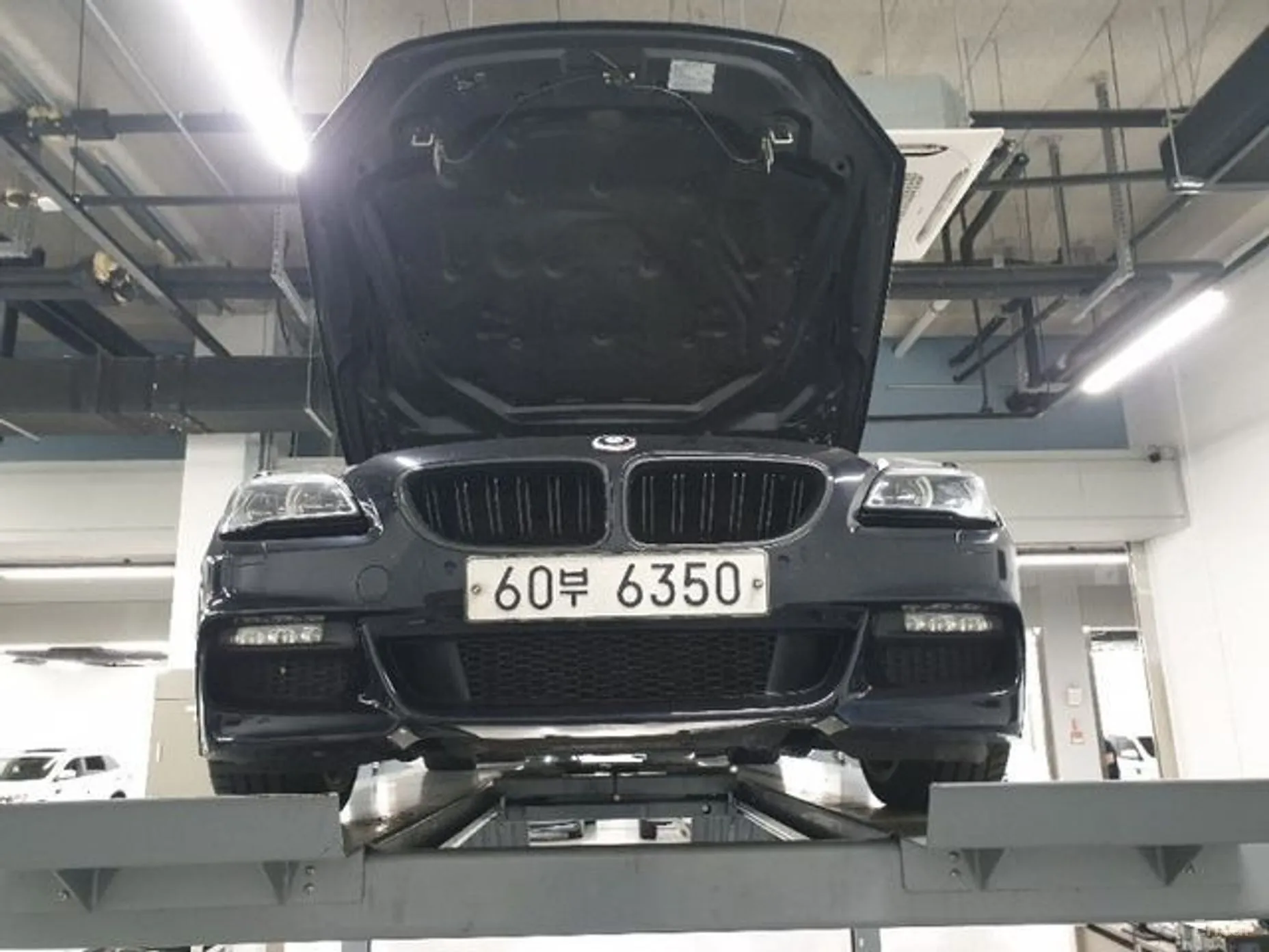 BMW 6 Series (F12)