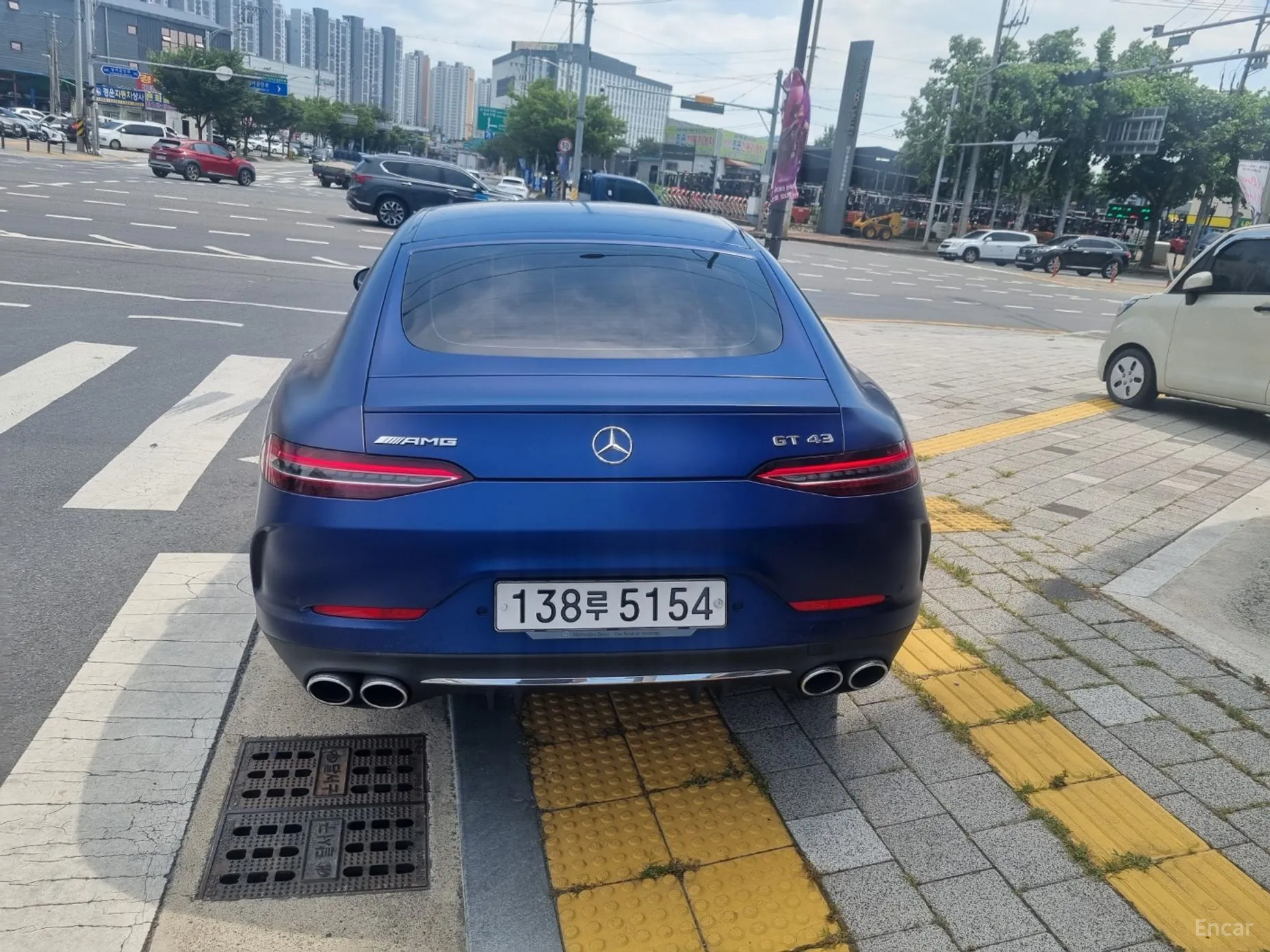 Mercedes Benz AMG GT превью 3