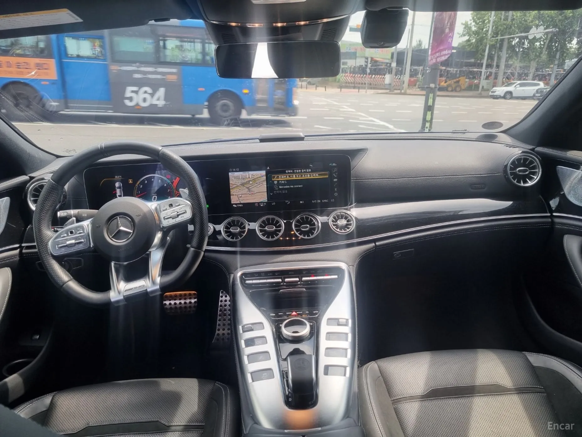 Mercedes Benz AMG GT превью 4
