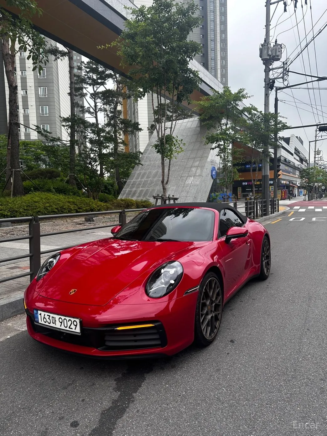 Porsche 911 (992)