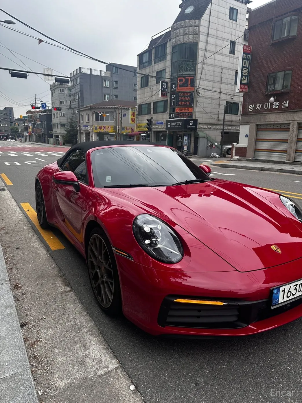 Porsche 911 (992)