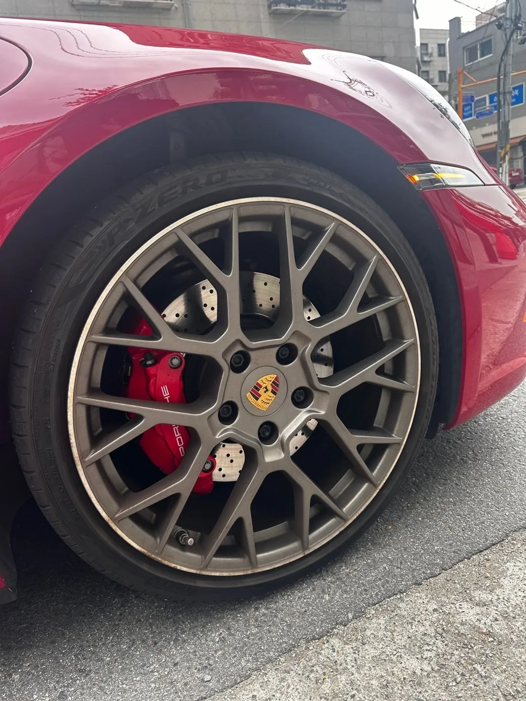 Porsche 911 (992) превью 4