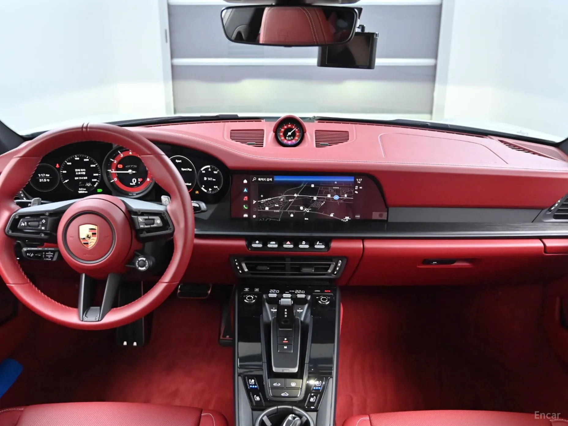 Porsche 911 (992) превью 4