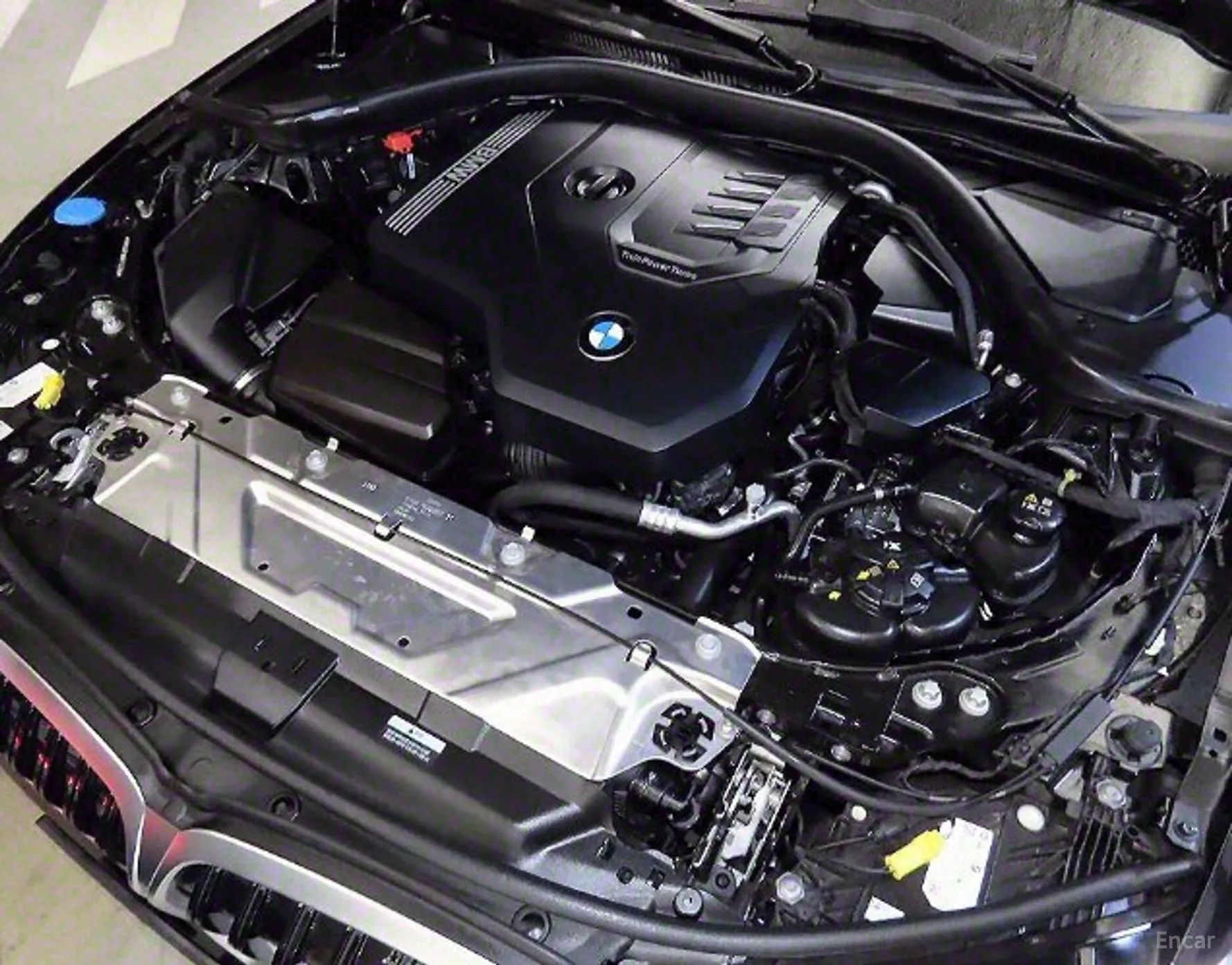 BMW 3 Series (G20) превью 4