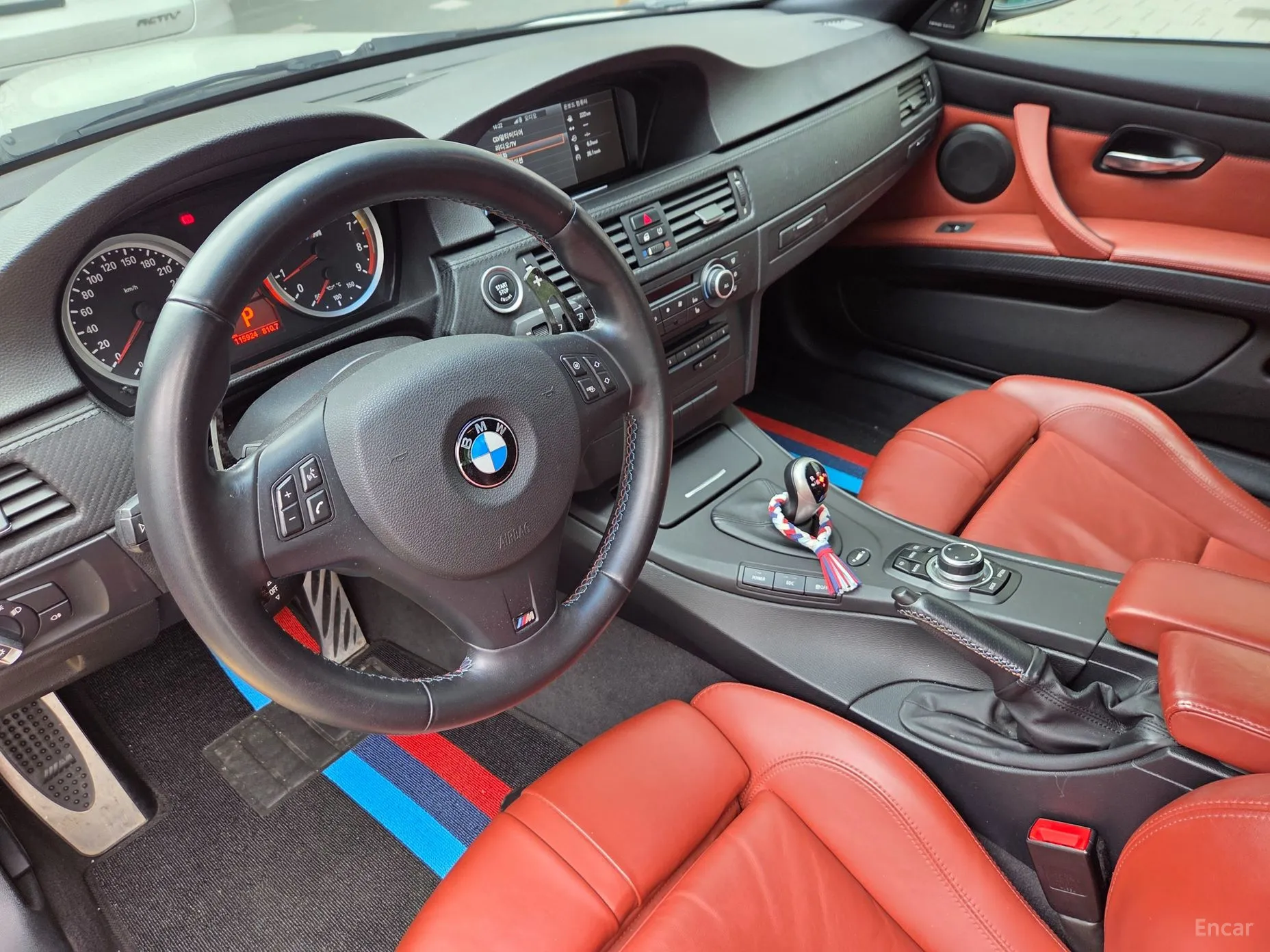 BMW M3 (E90) превью 4