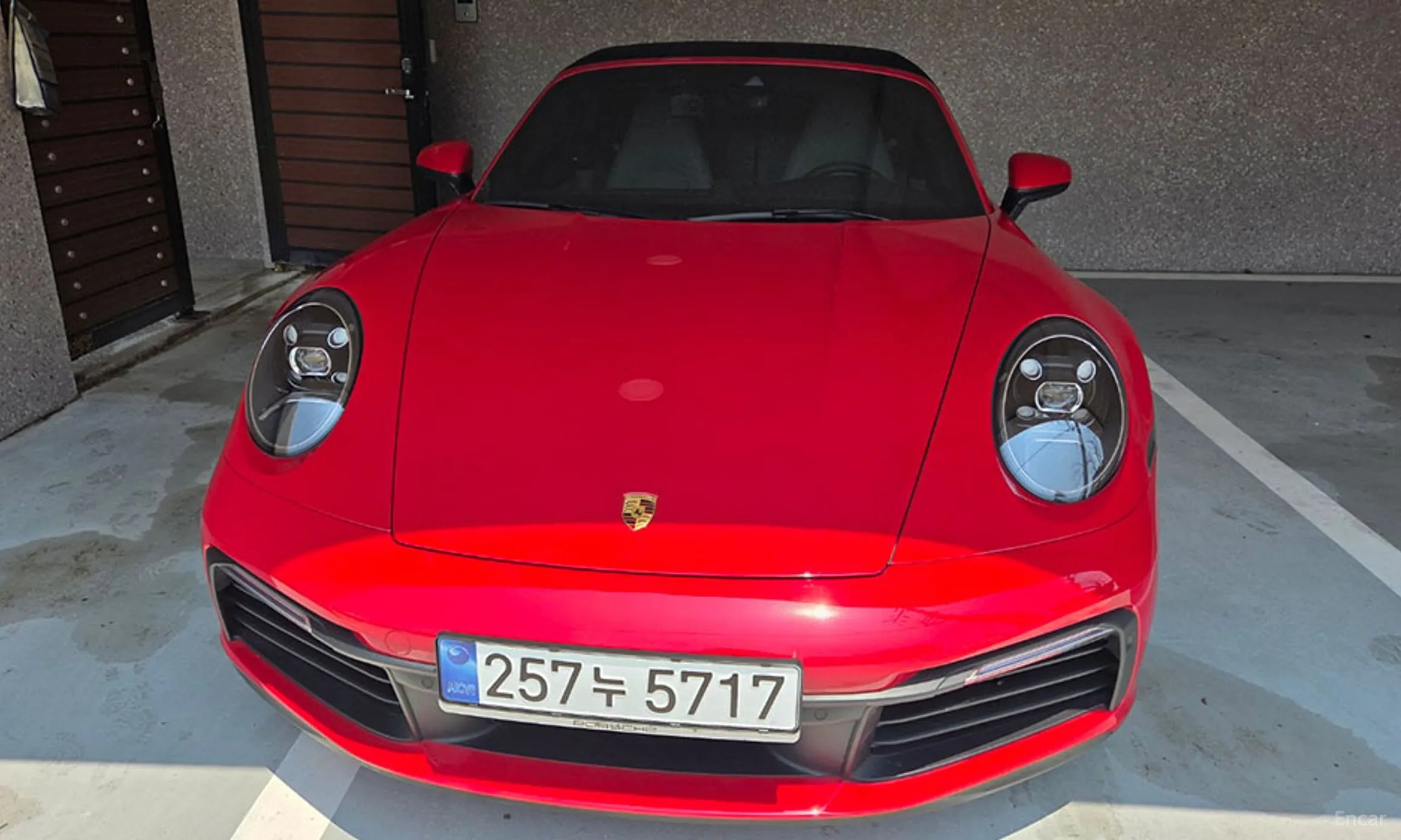 Porsche 911 (992)
