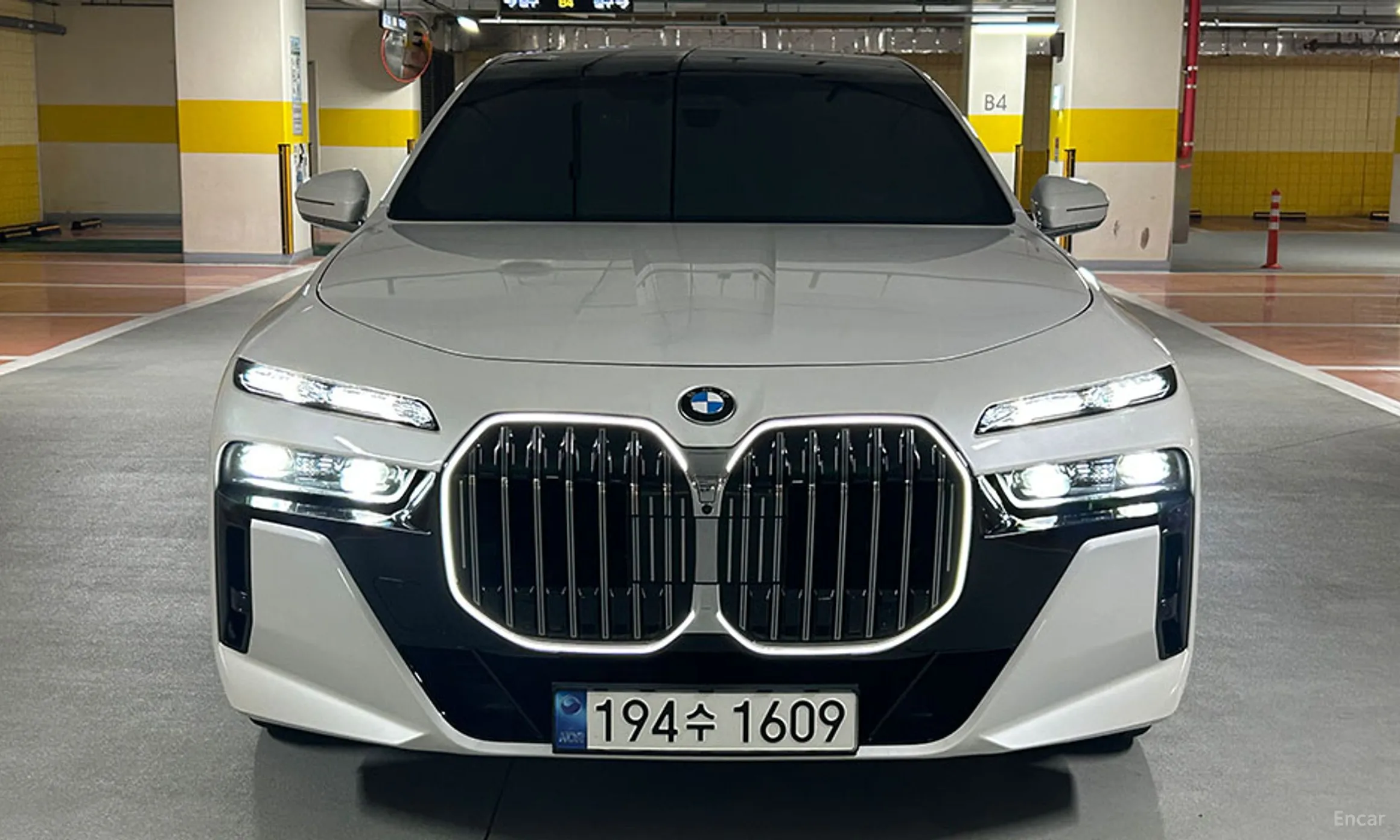 7 Series (G70)