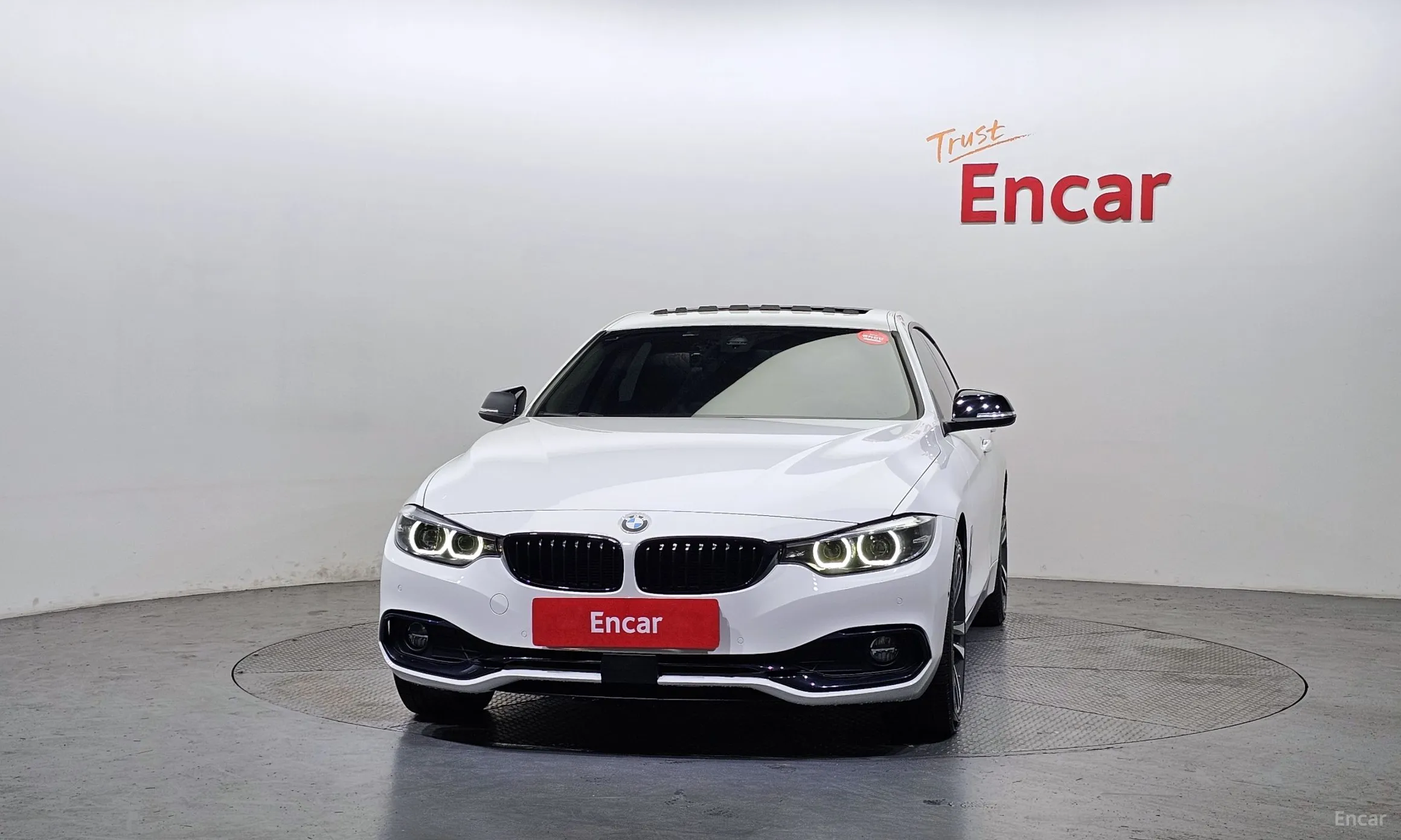 BMW Series 4 (F32) превью 2