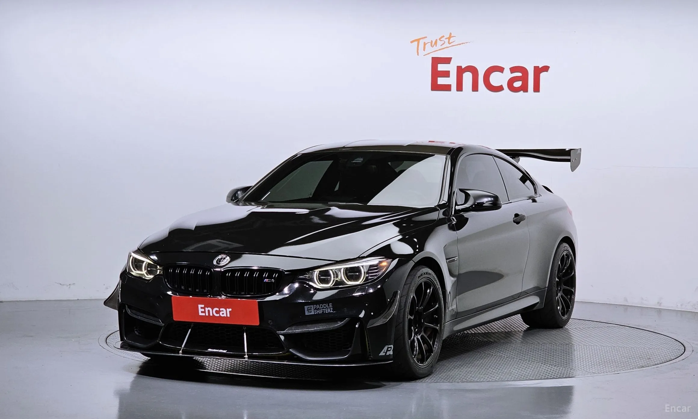 BMW M4 (F82)
