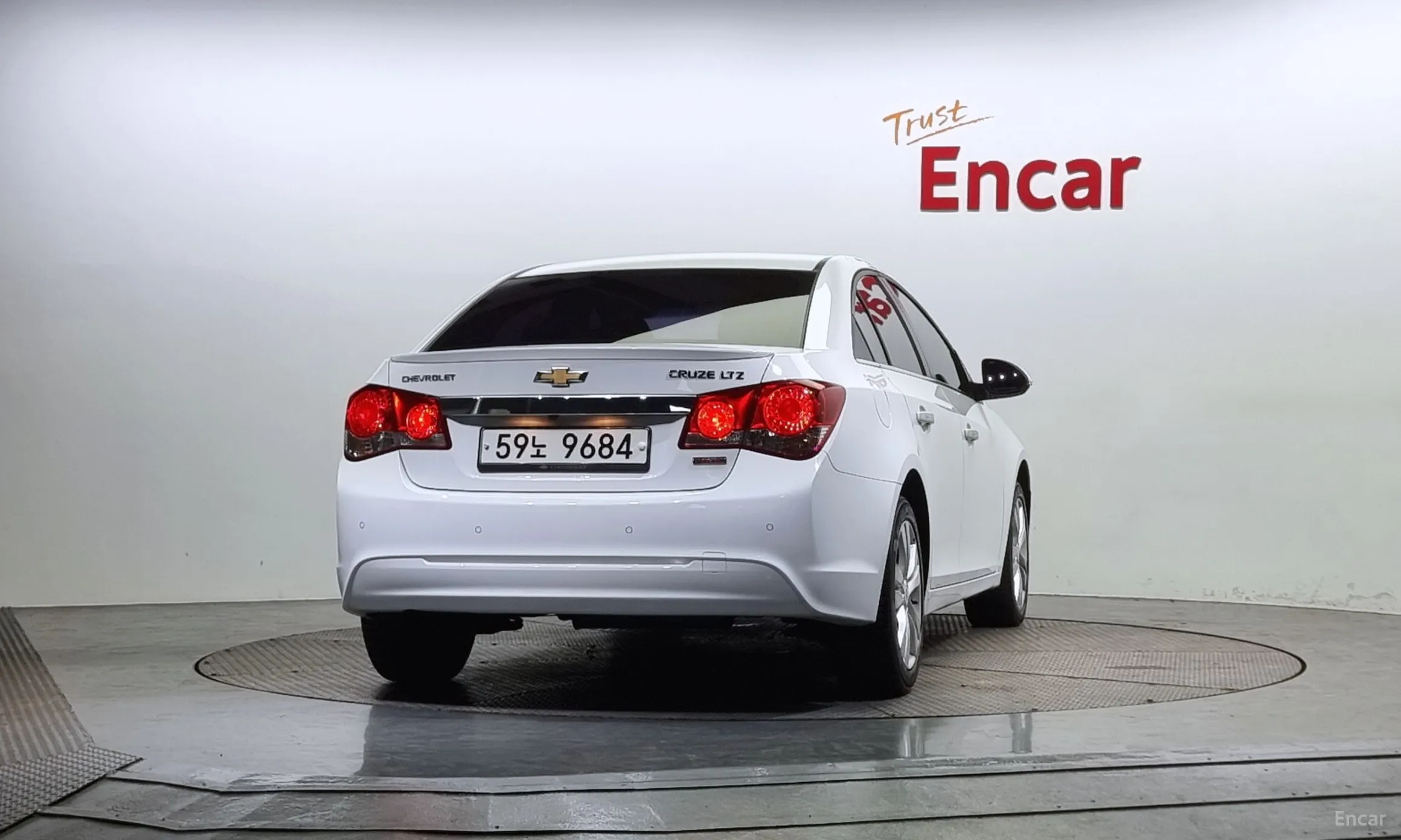 Chevrolet (GM Daewoo) Cruze превью 3