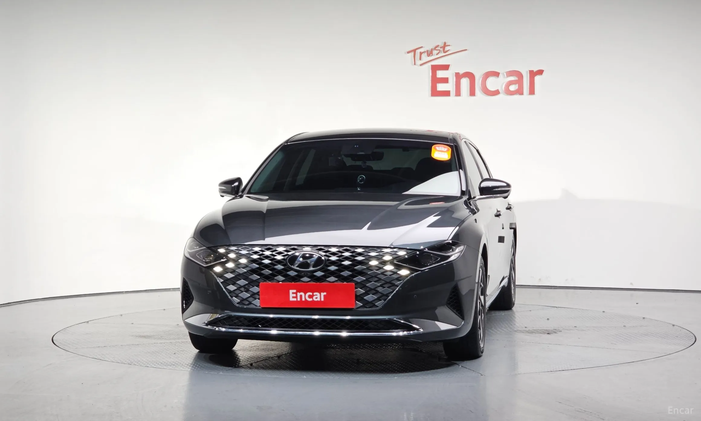 Hyundai Grandeur IG Hybrid