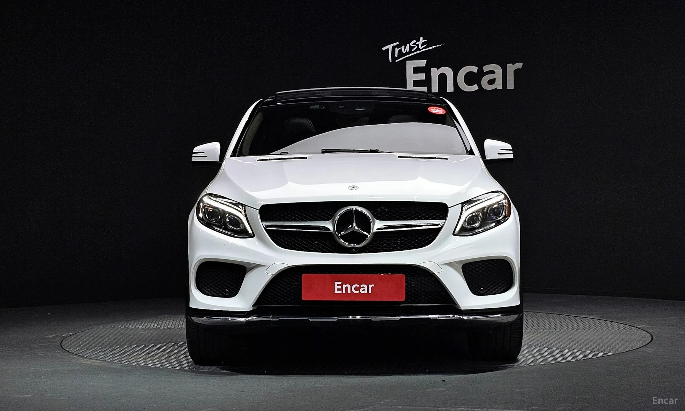 Mercedes Benz GLE-Class W166