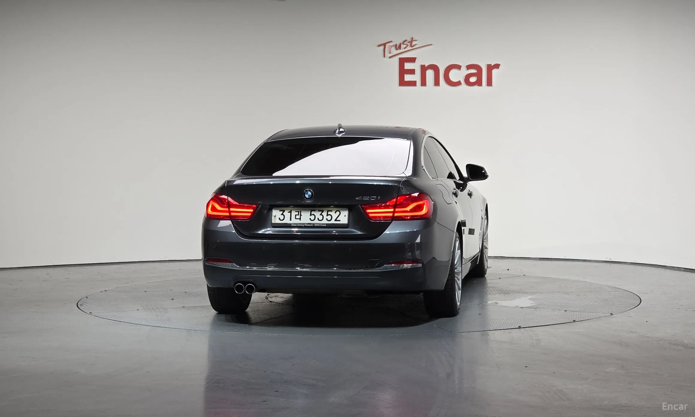 BMW Series 4 (F32) превью 3