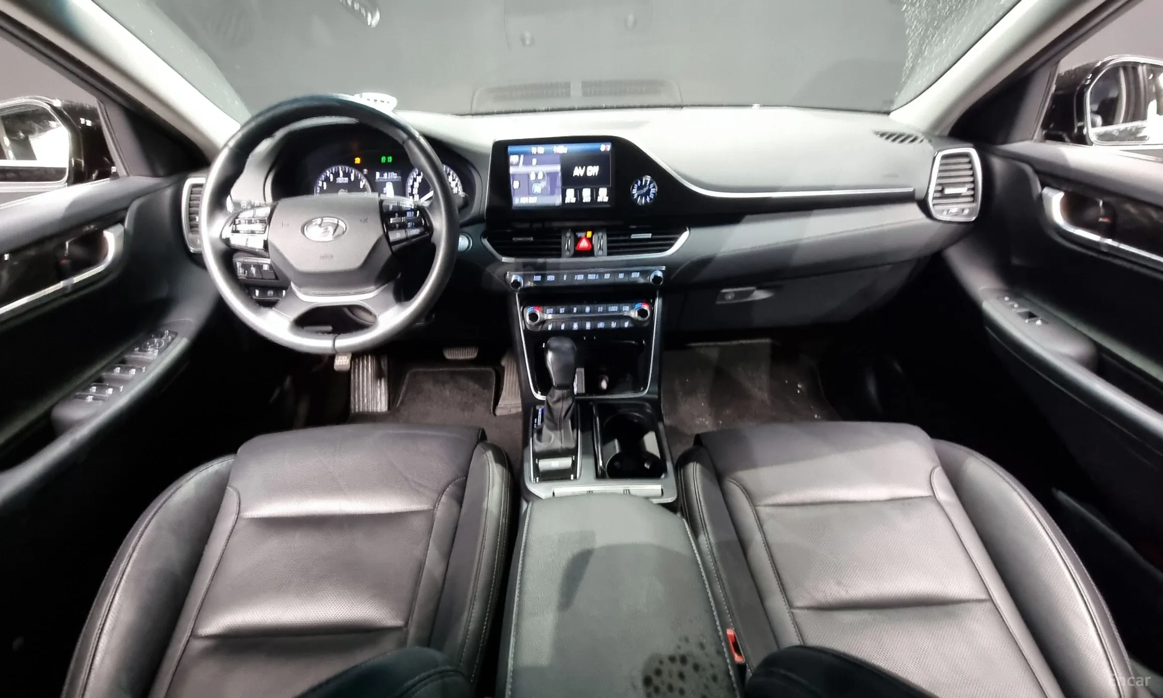 Hyundai Grandeur IG превью 4