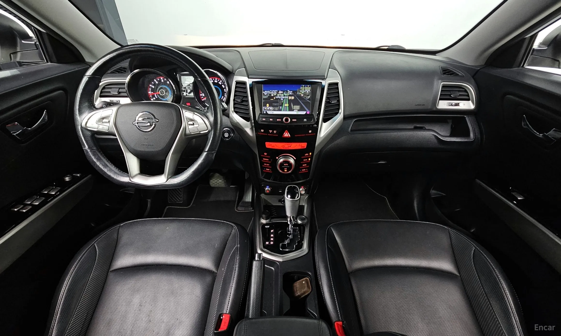 KG Mobility (SsangYong) Tivoli, Lazio превью 4
