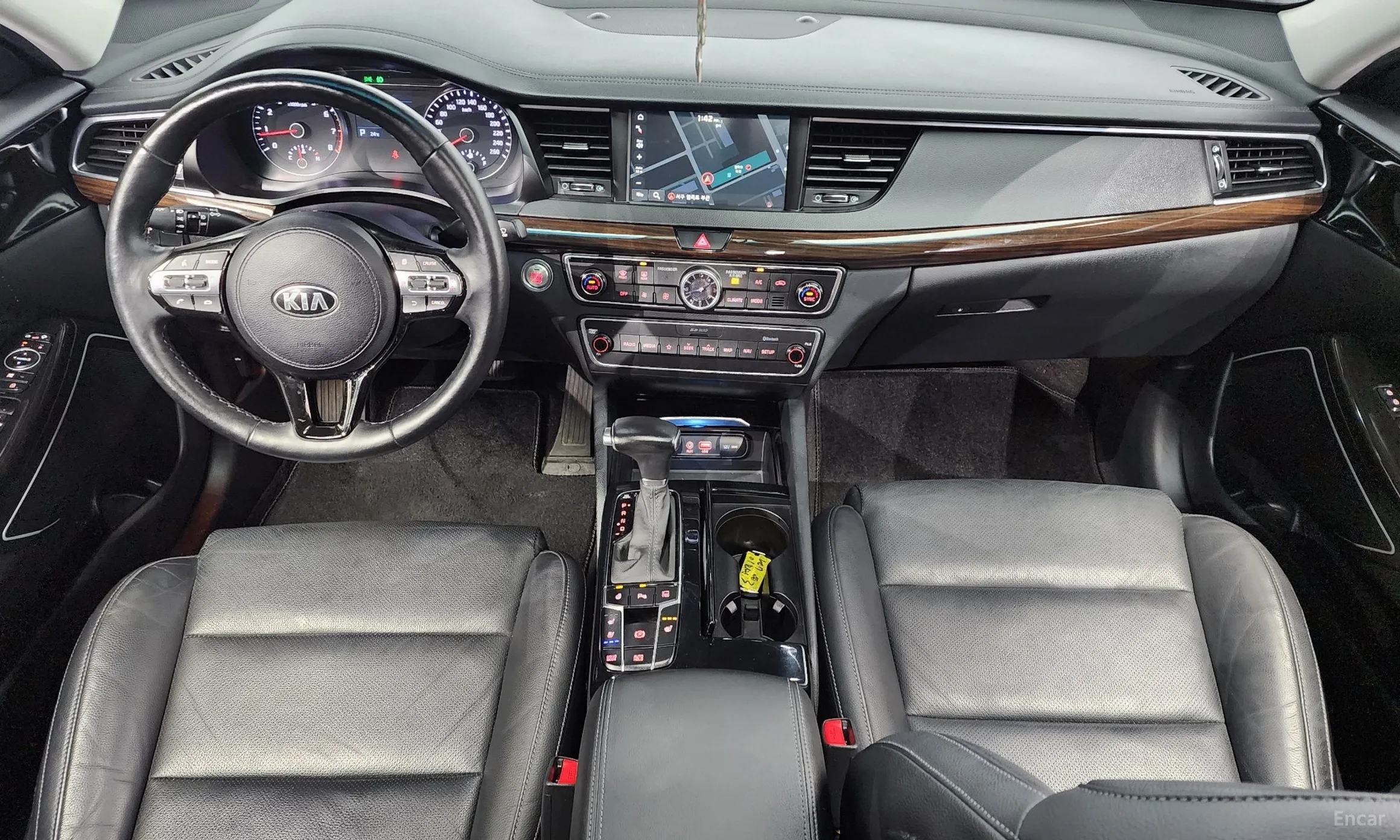 Kia K7 превью 4