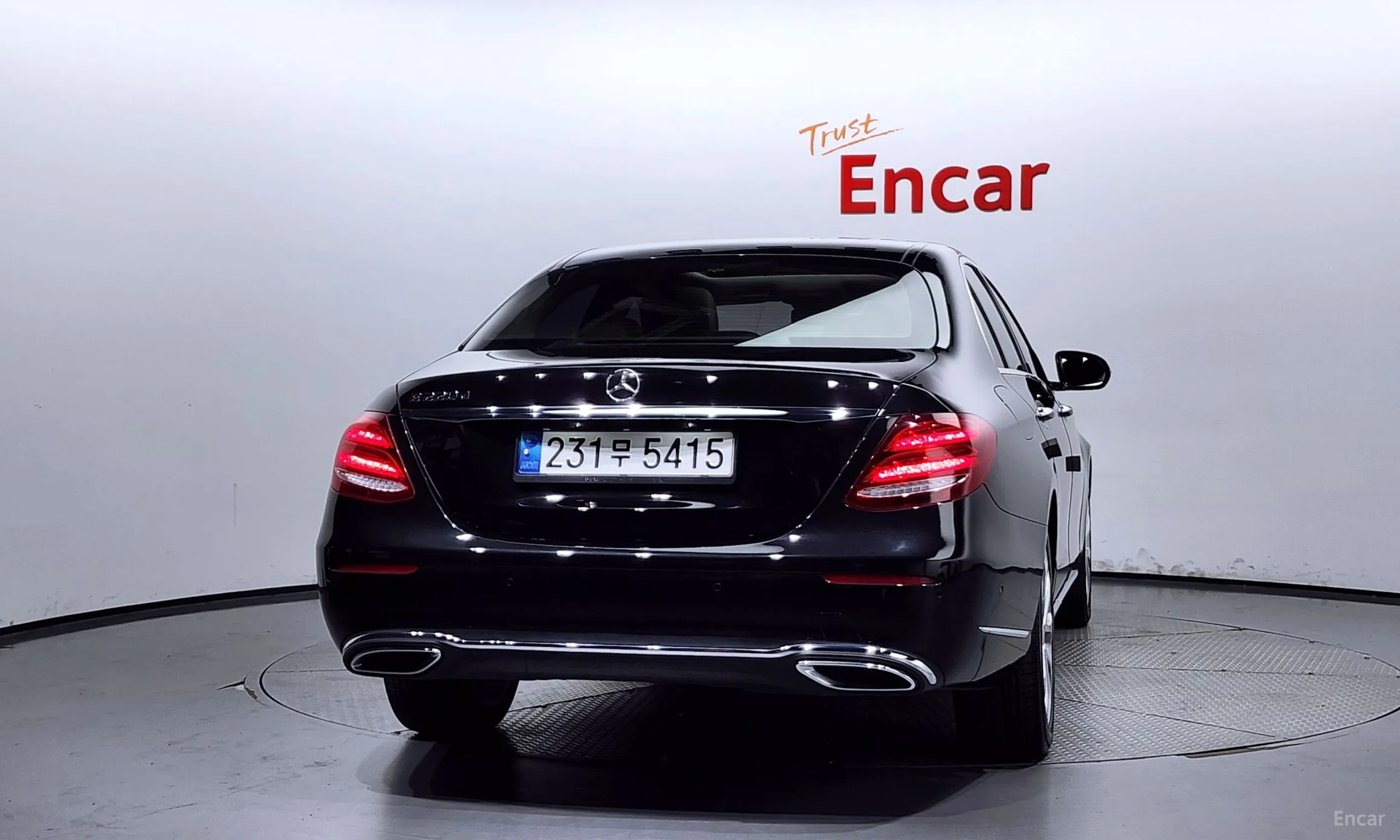 Mercedes Benz E-Class W213 превью 3