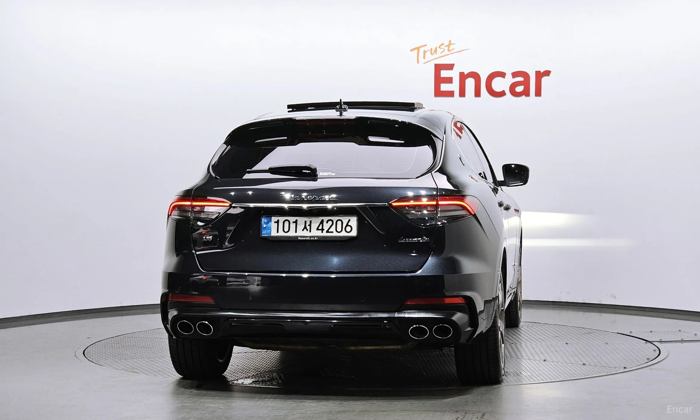 Maserati Levante превью 4