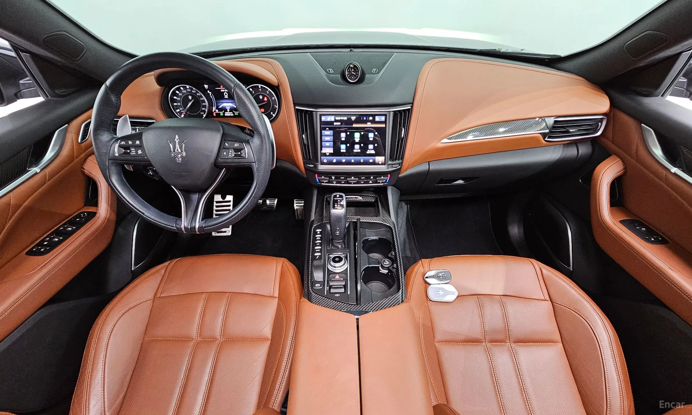Maserati Levante превью 7