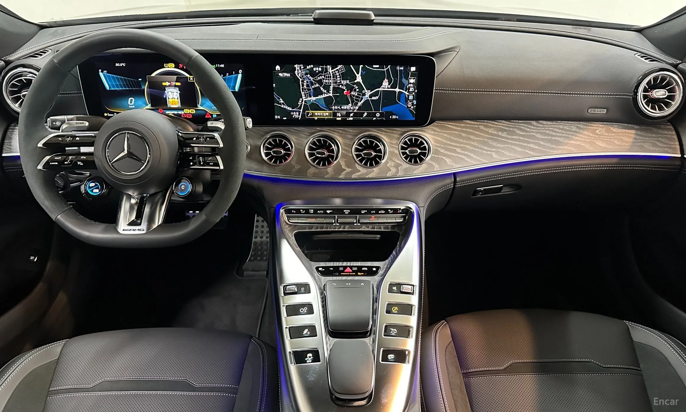 Mercedes Benz AMG GT превью 4