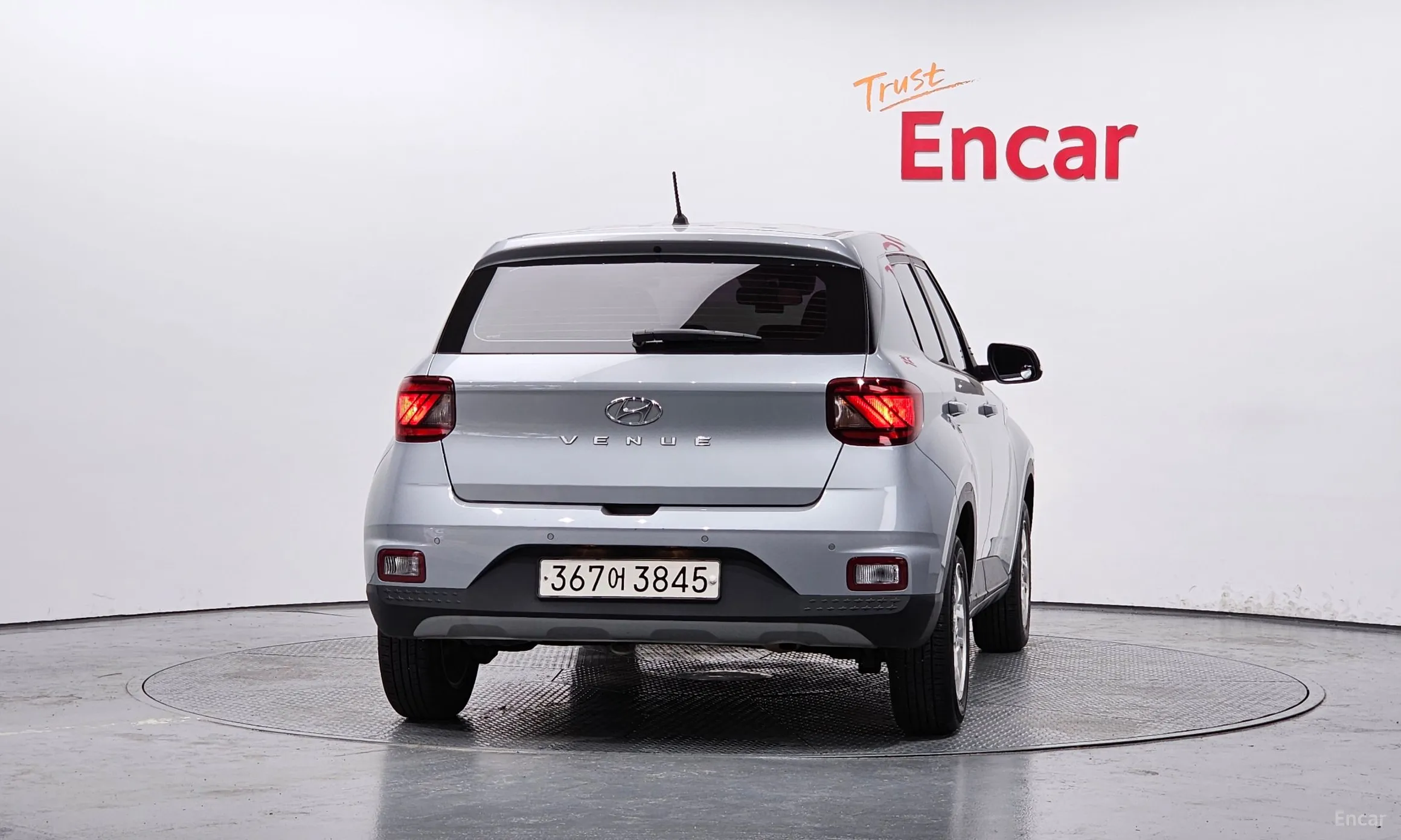 Hyundai Venue превью 3