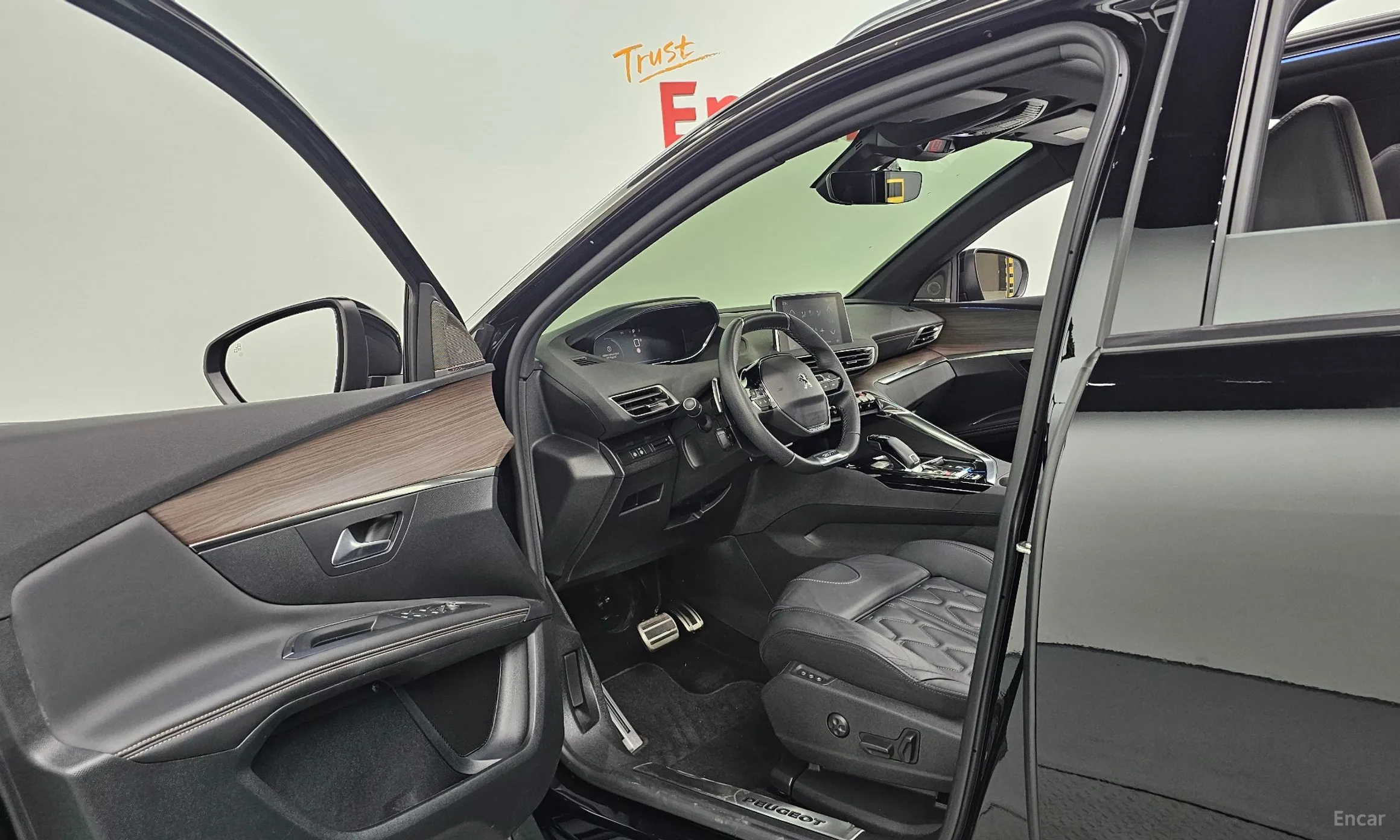 Peugeot 3008 2nd generation превью 10