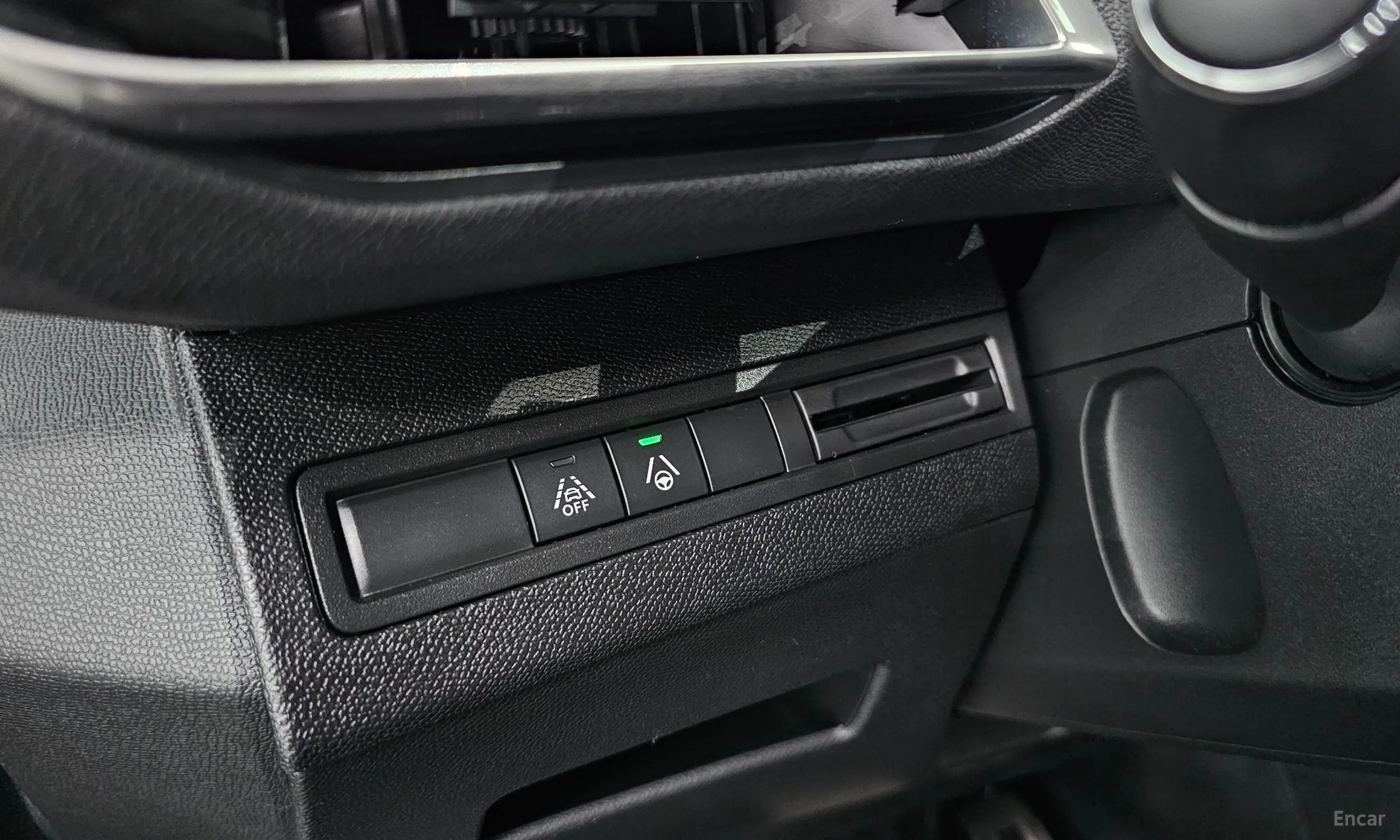 Peugeot 3008 2nd generation превью 19