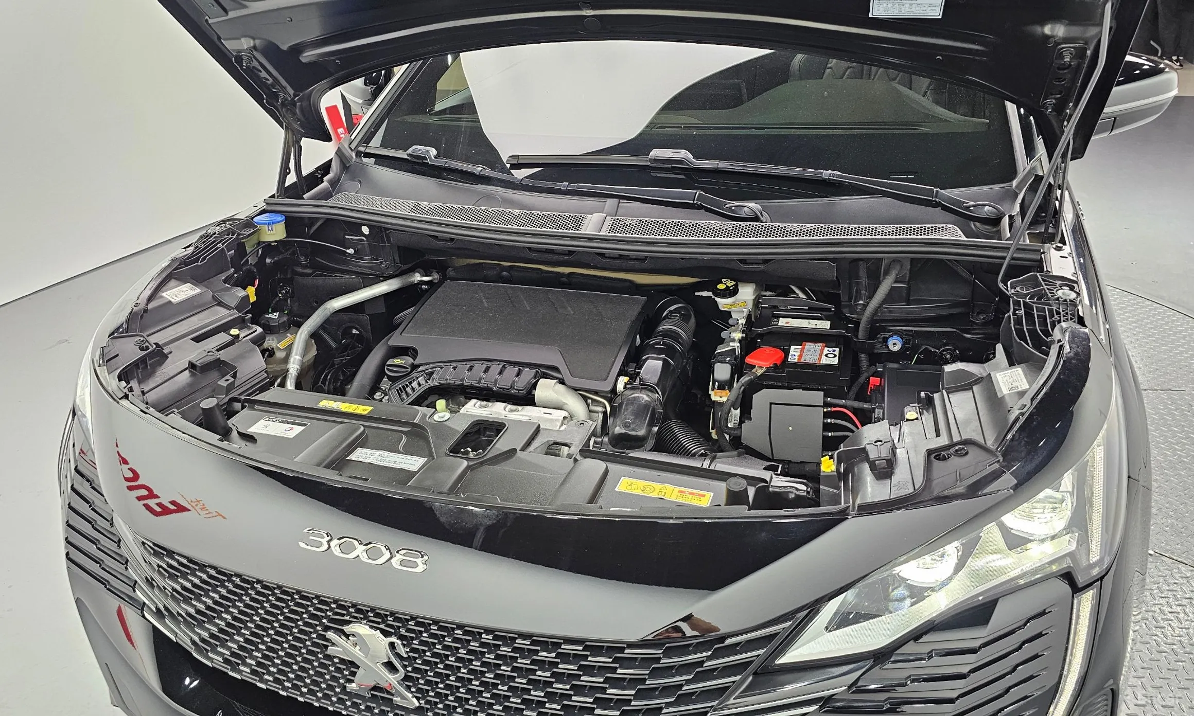 Peugeot 3008 2nd generation превью 6