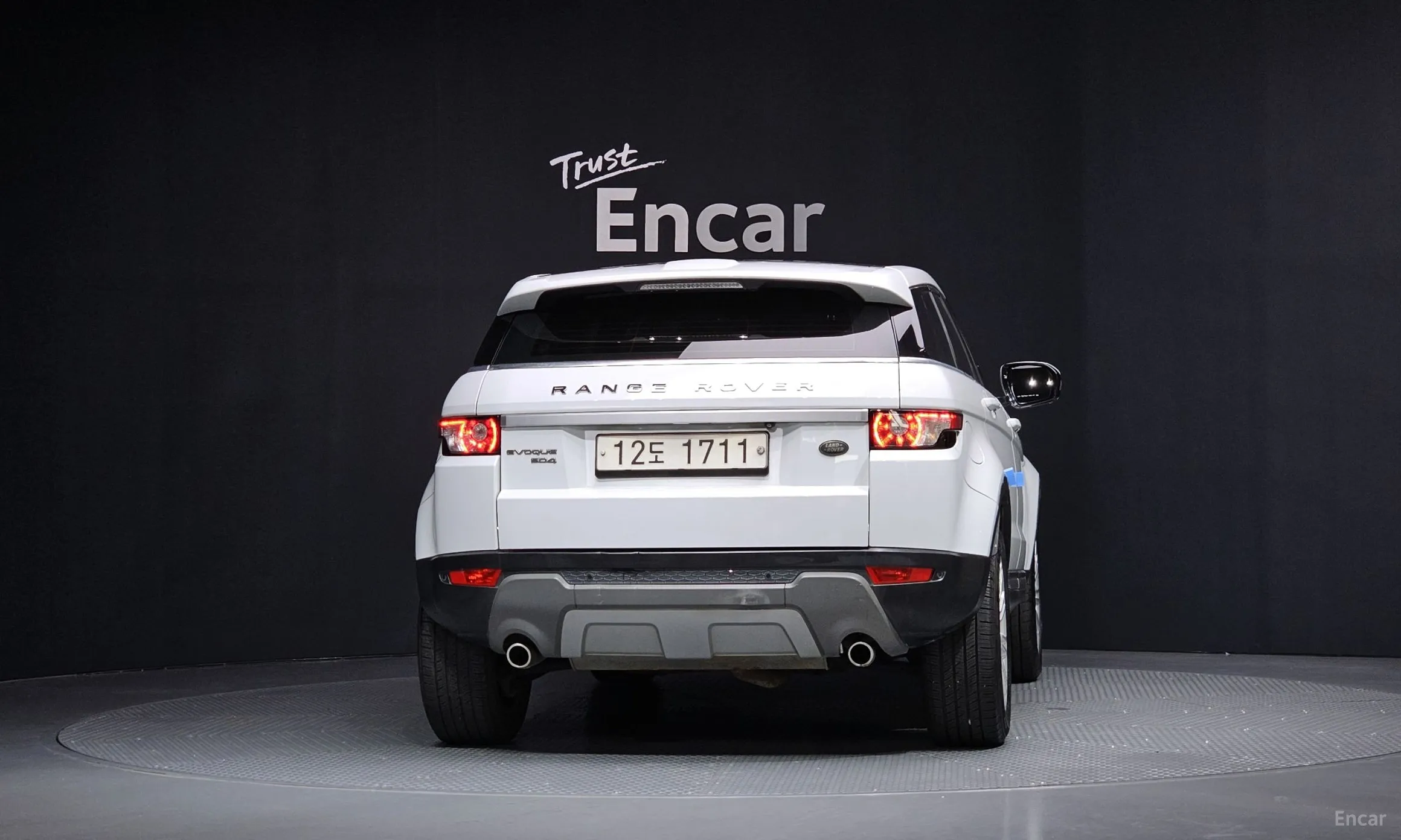 Land Rover Range Rover Evoque превью 3