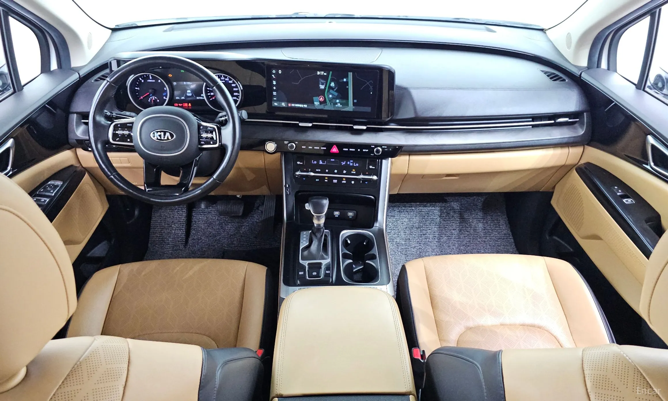 Kia Carnival Gen 4 превью 4