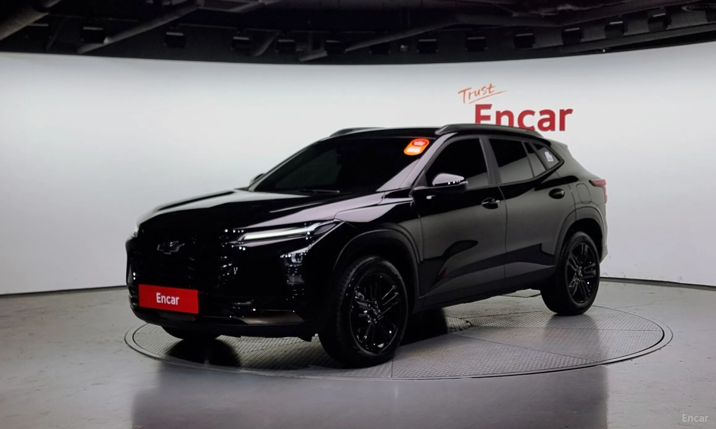 Trax Crossover