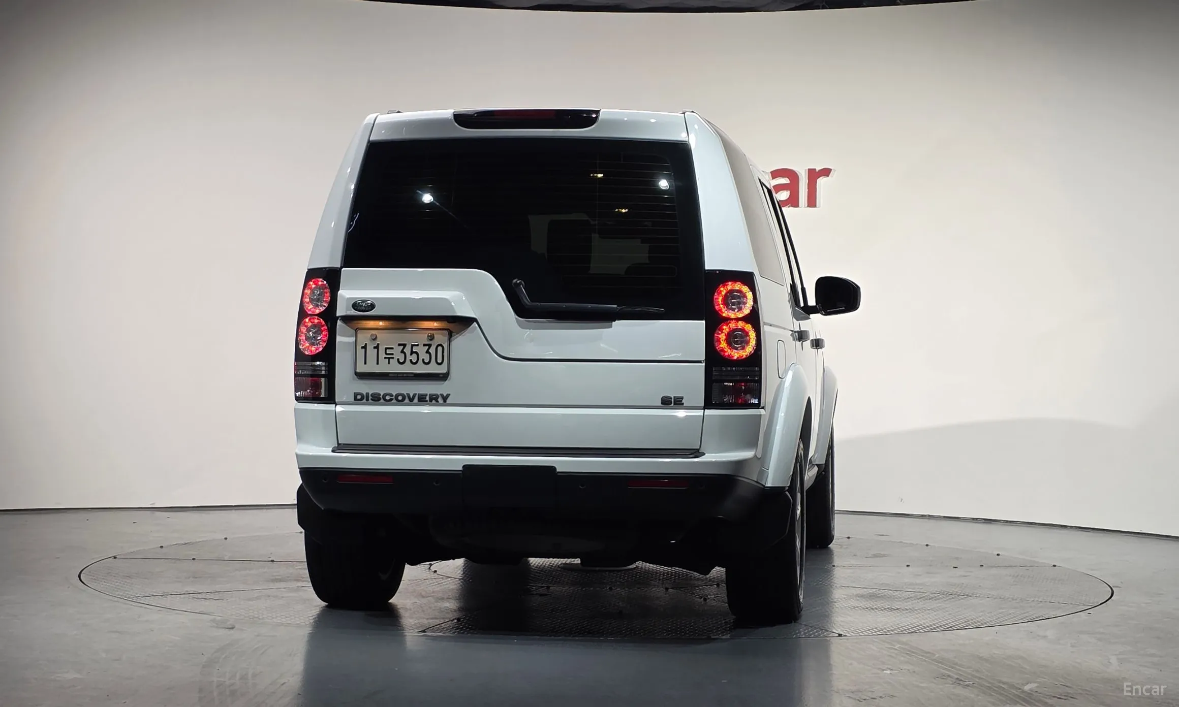 Land Rover Discovery 4 превью 3