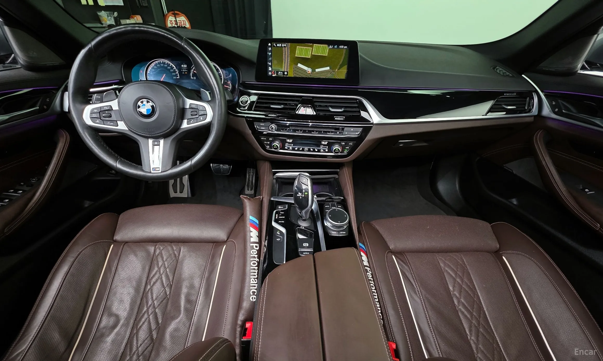BMW 5 Series (G30) превью 4