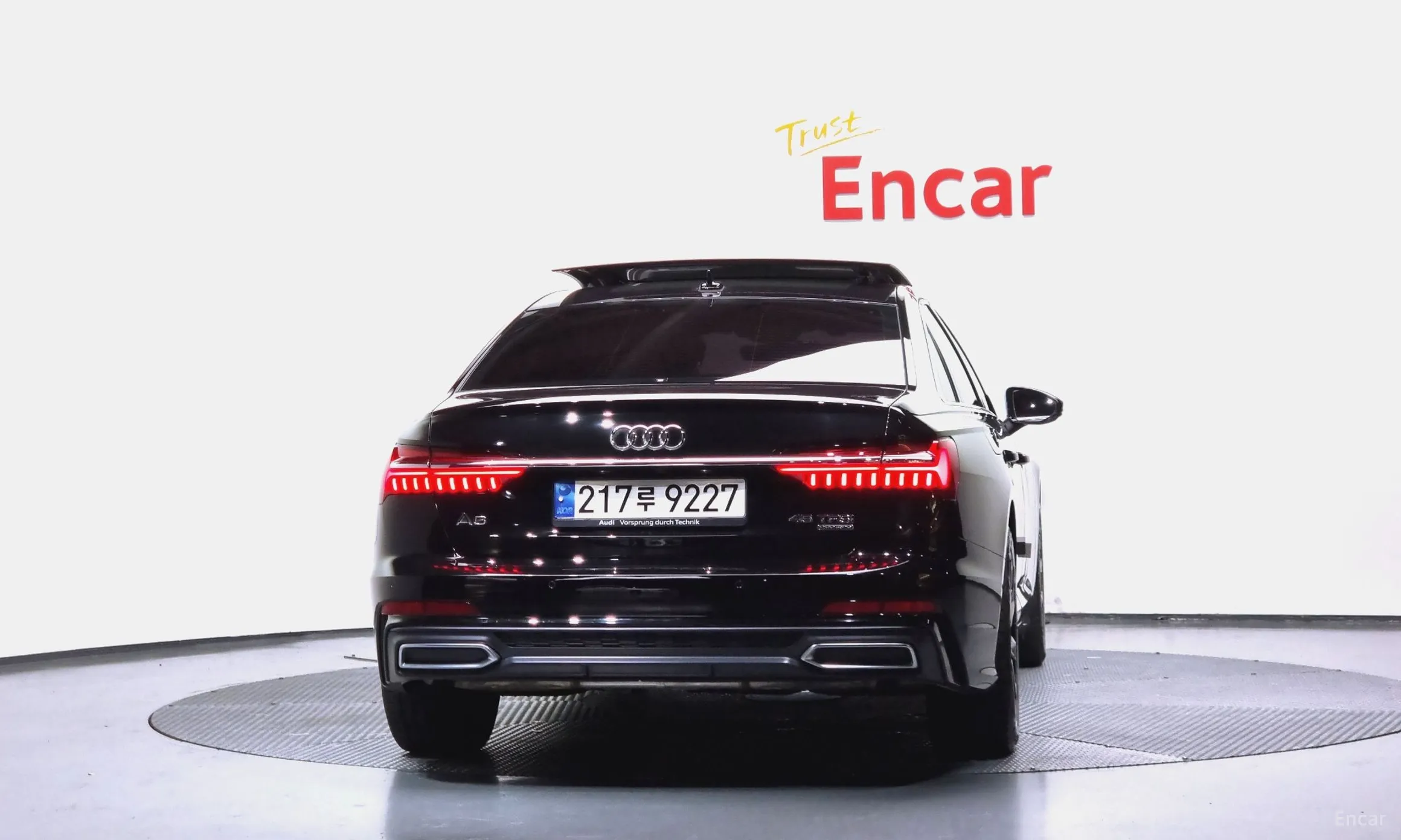 Audi A6 (C8) превью 3