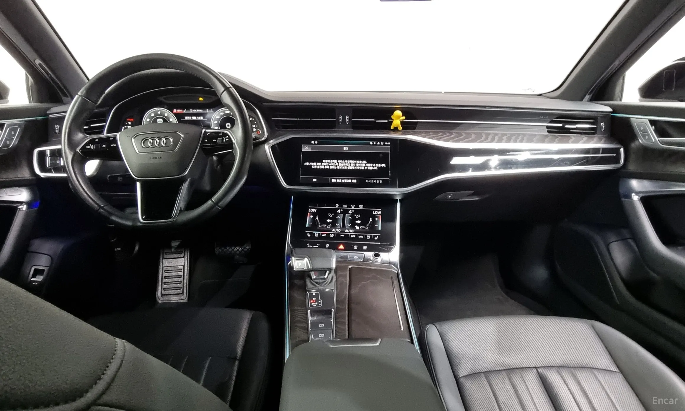 Audi A6 (C8) превью 4