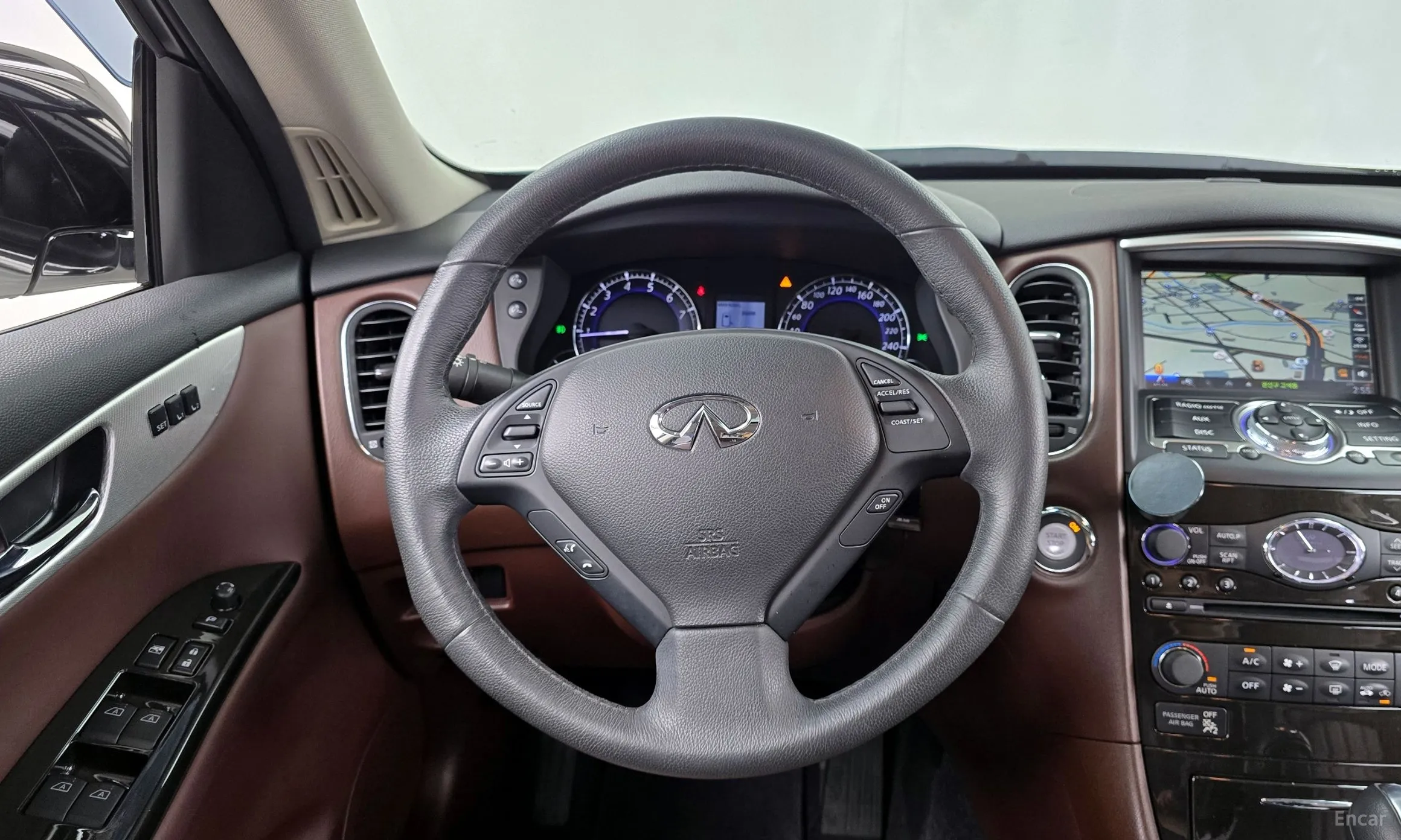 Infiniti QX50 превью 13