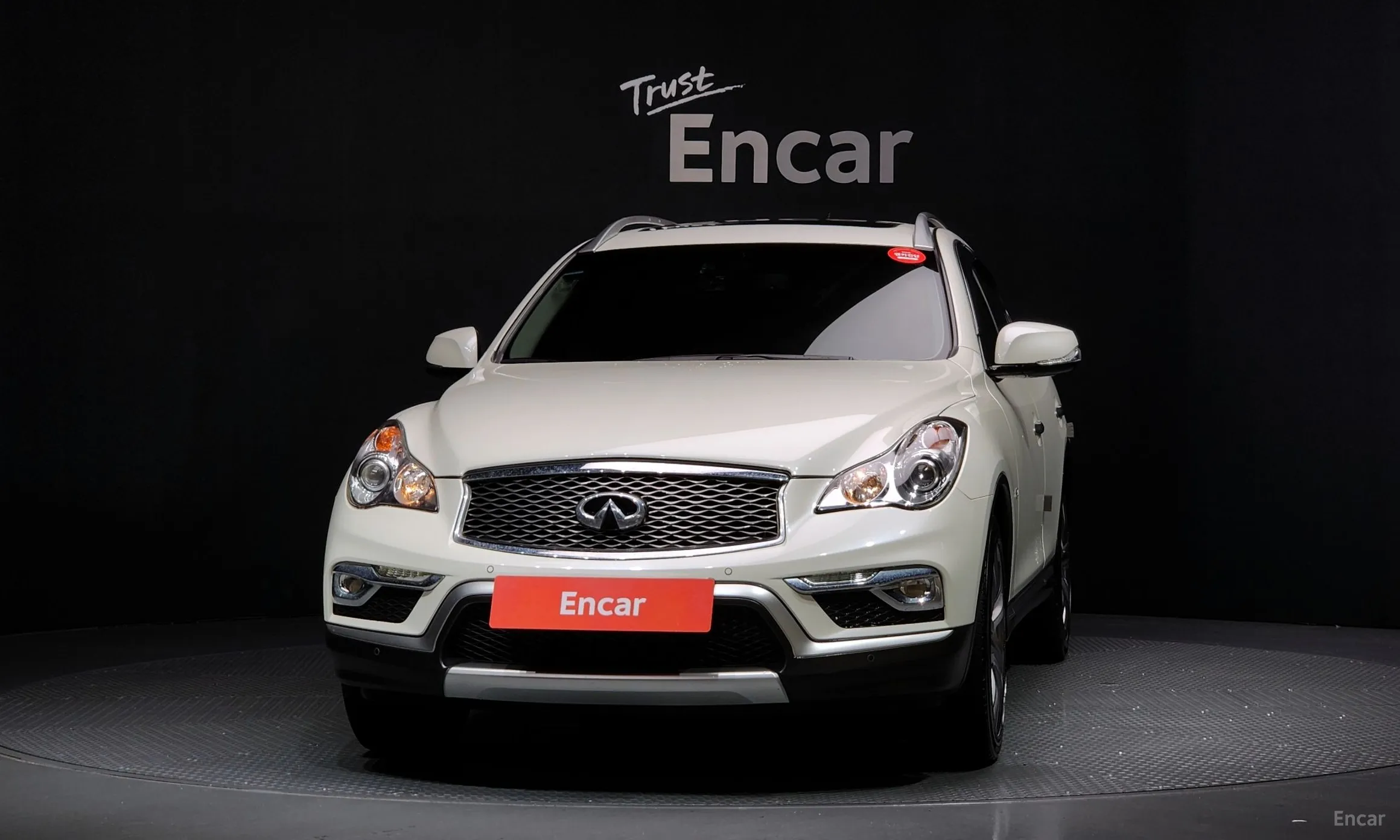 Infiniti QX50 превью 3