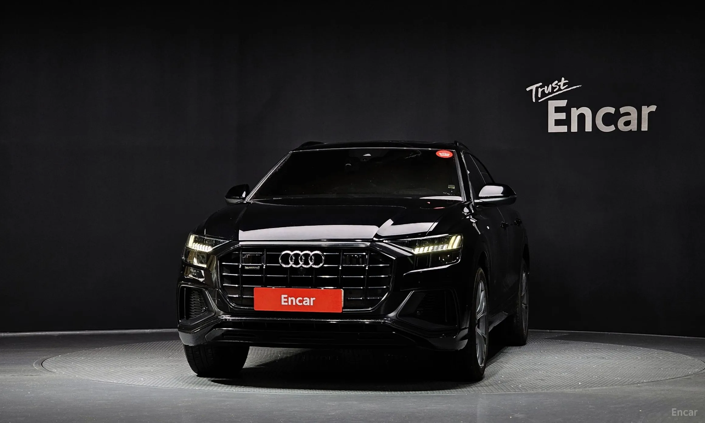 Audi Q8 (4M)