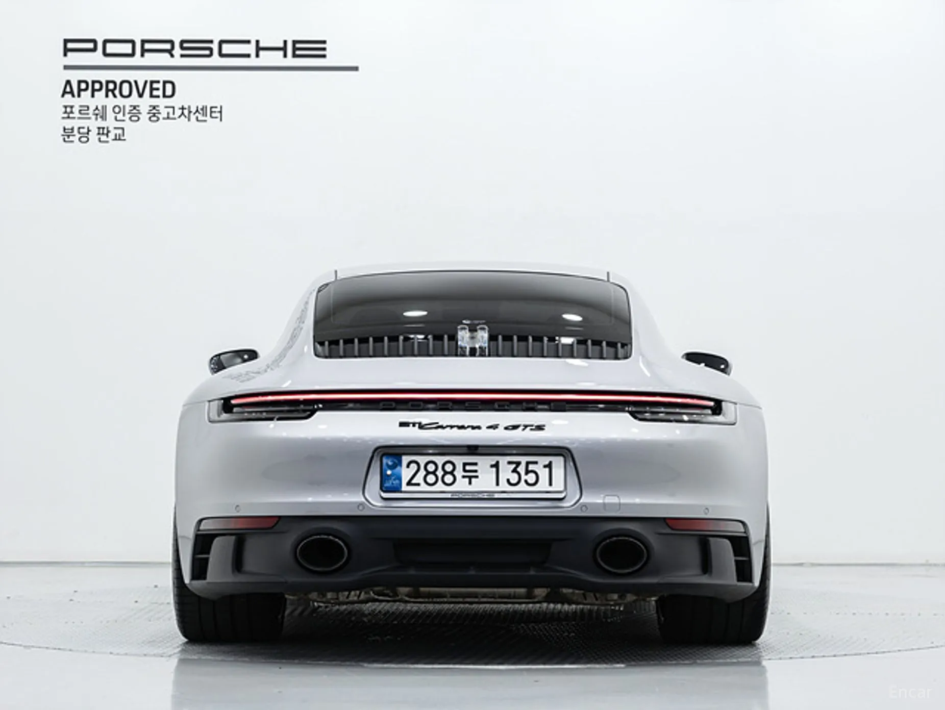 Porsche 911 (992) превью 3
