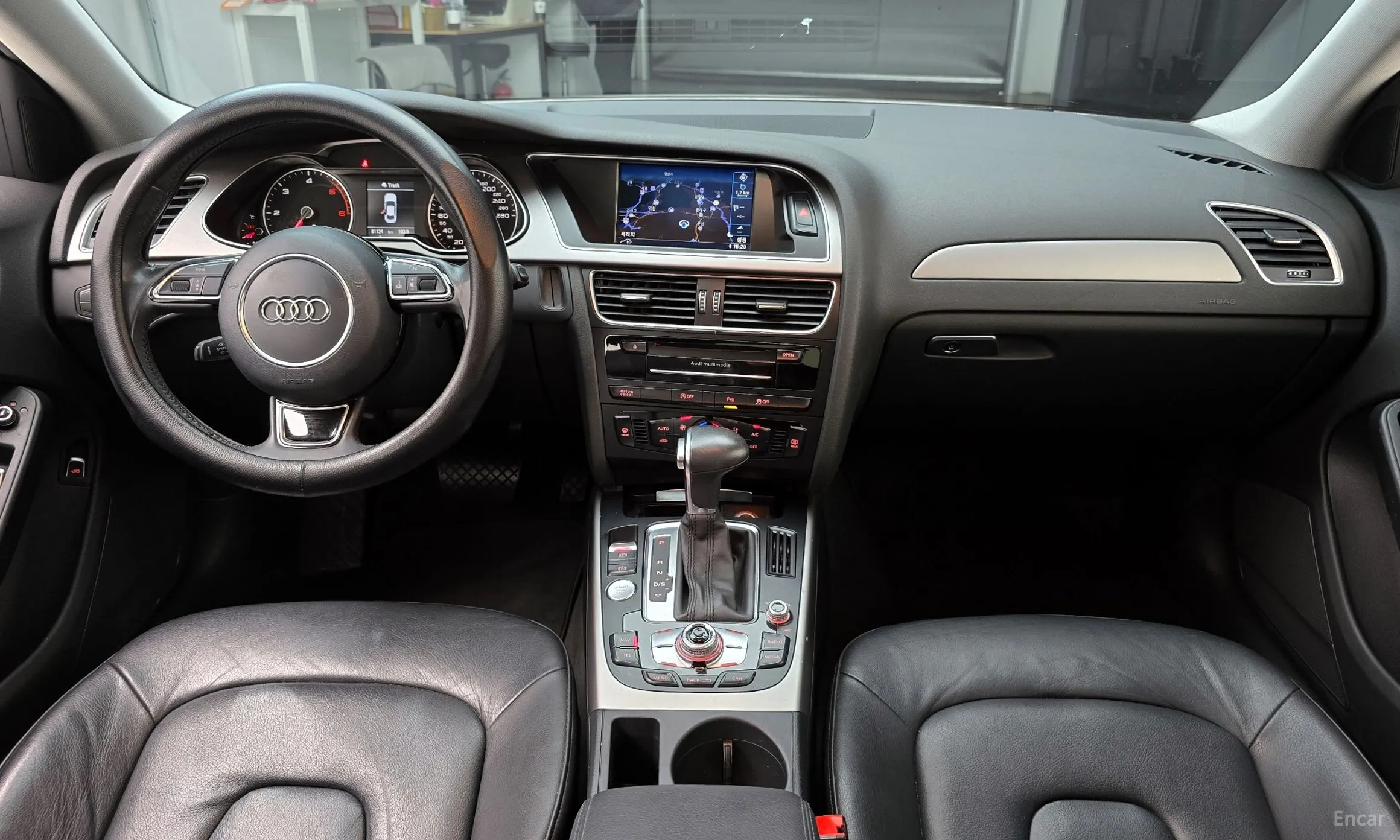 Audi New A4 превью 4