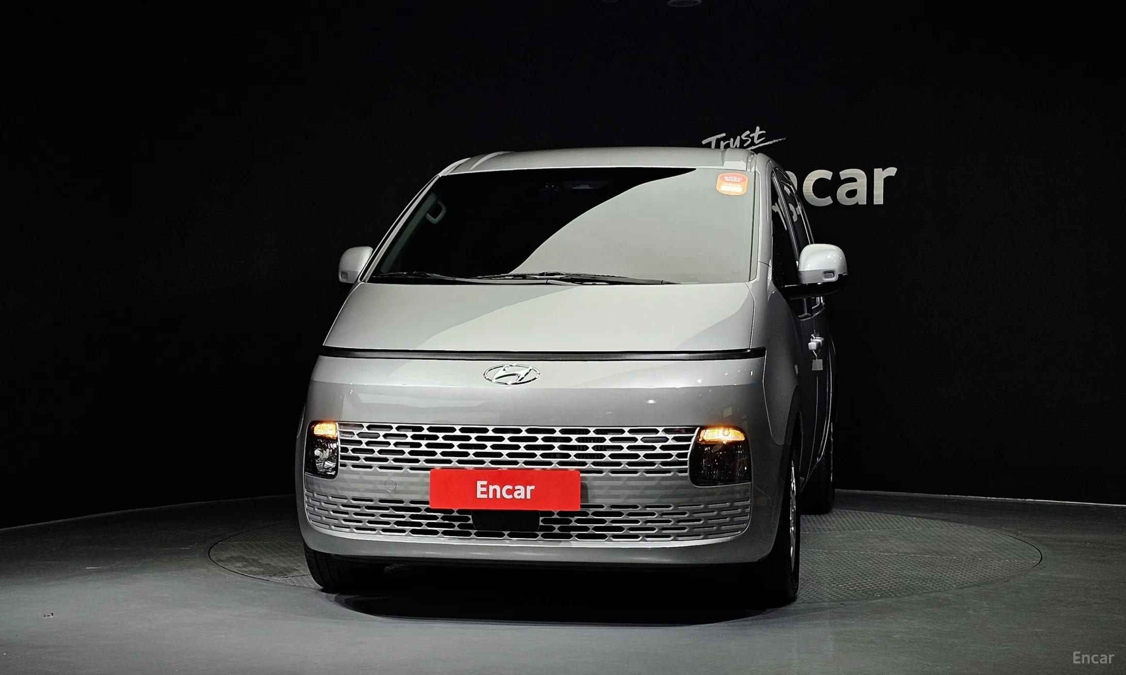 Hyundai Staria превью 2