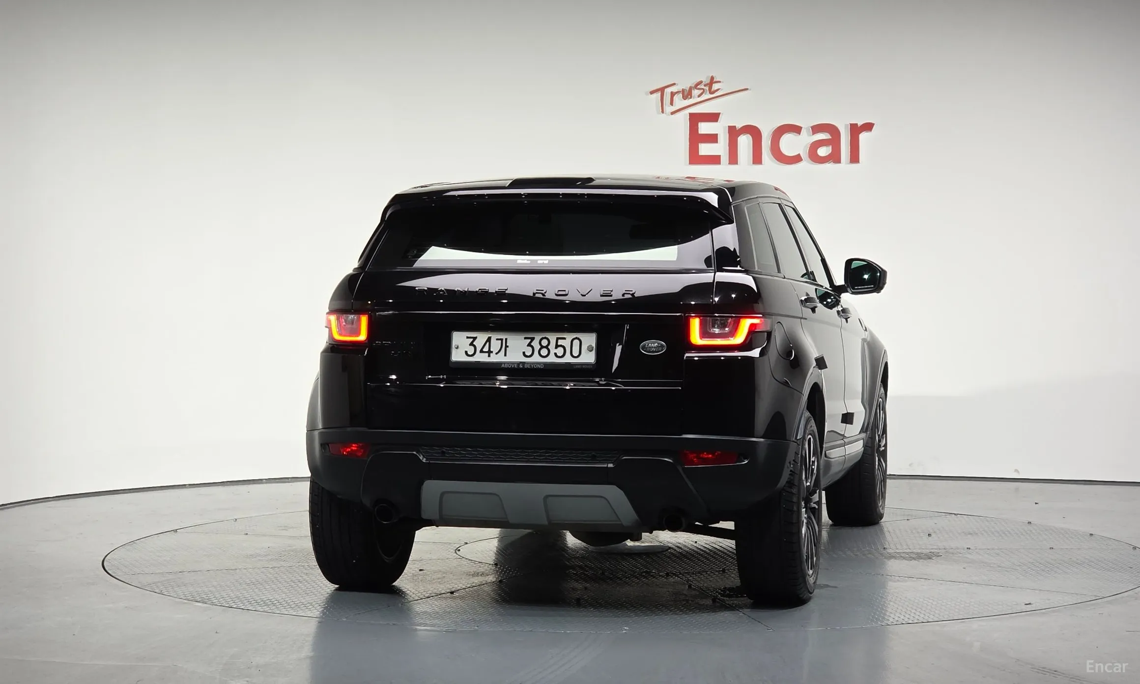 Land Rover Range Rover Evoque превью 3