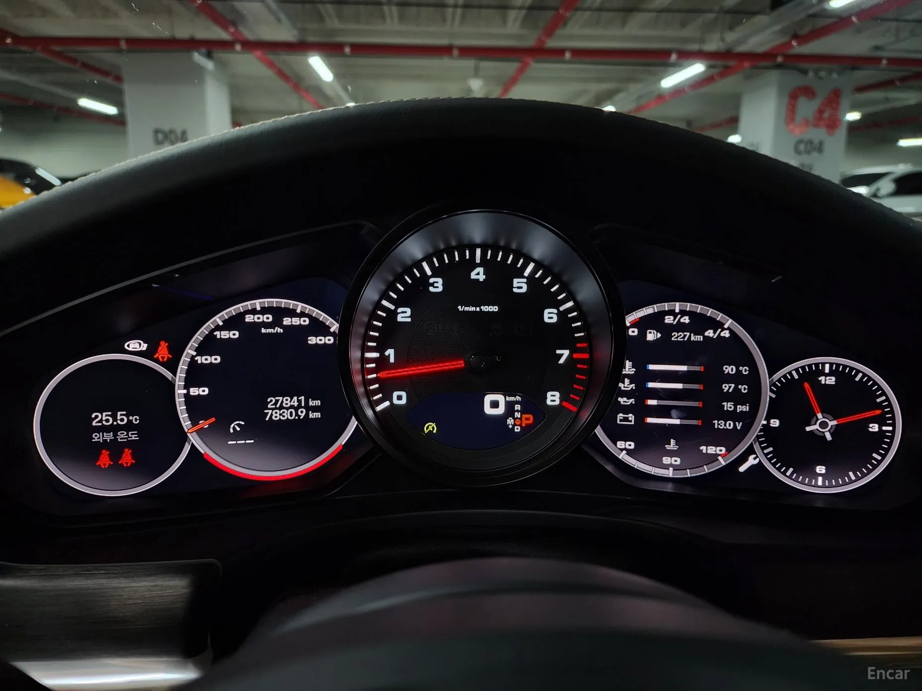 Porsche Panamera (971) превью 4