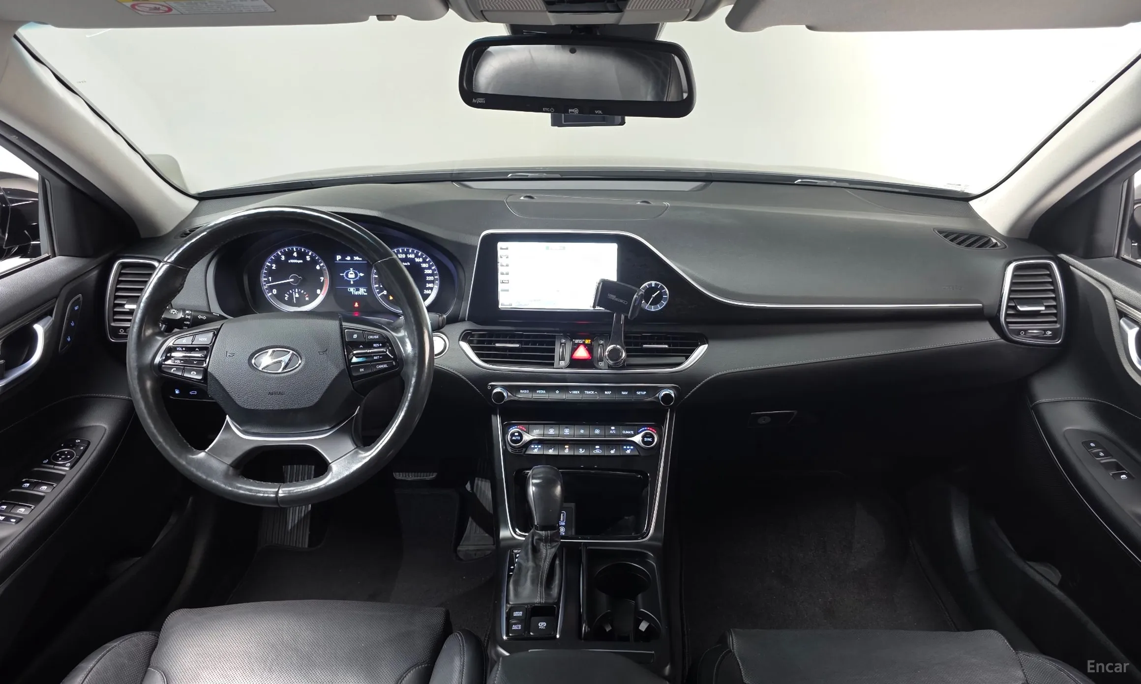 Hyundai Grandeur IG превью 4