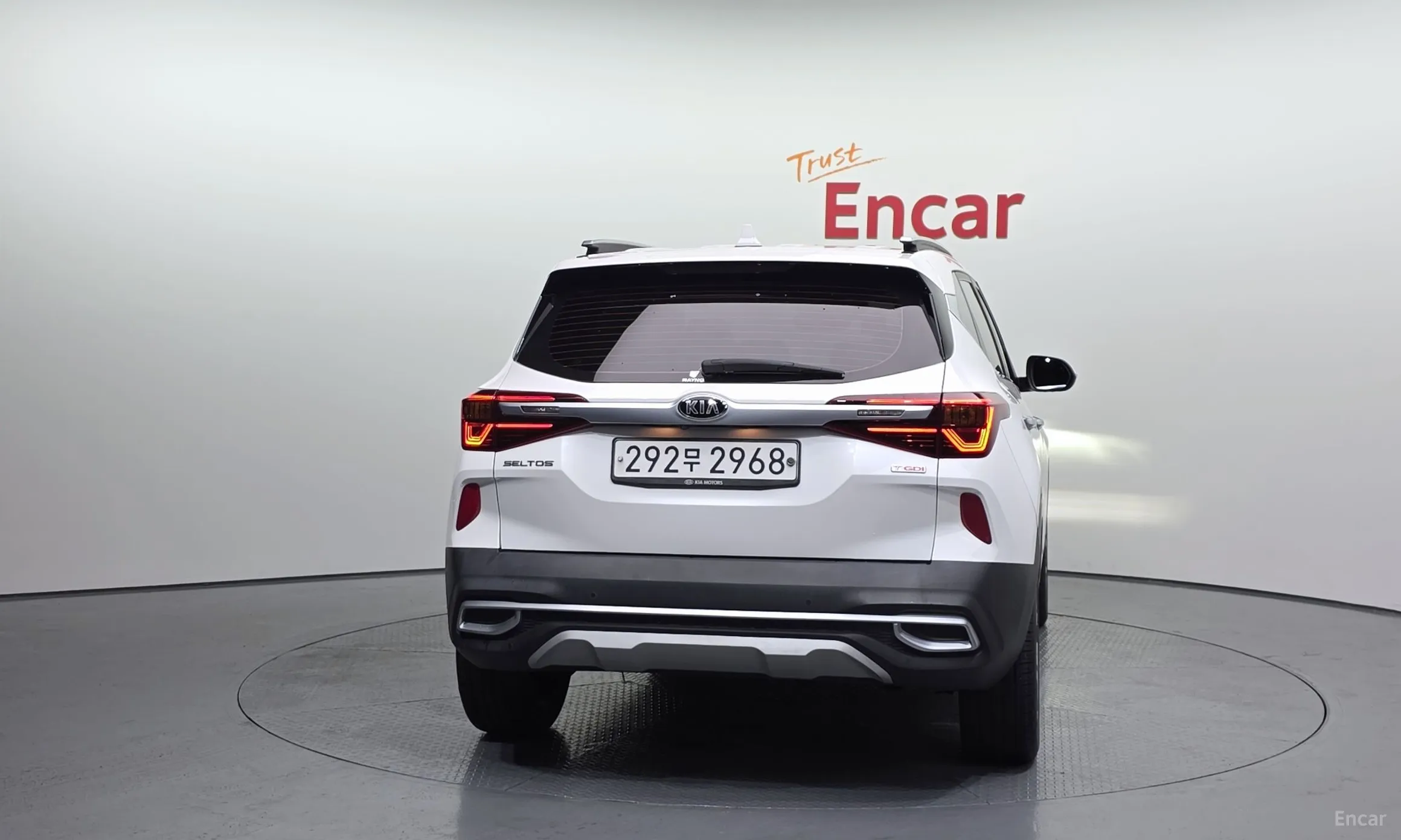 Kia Seltos превью 3