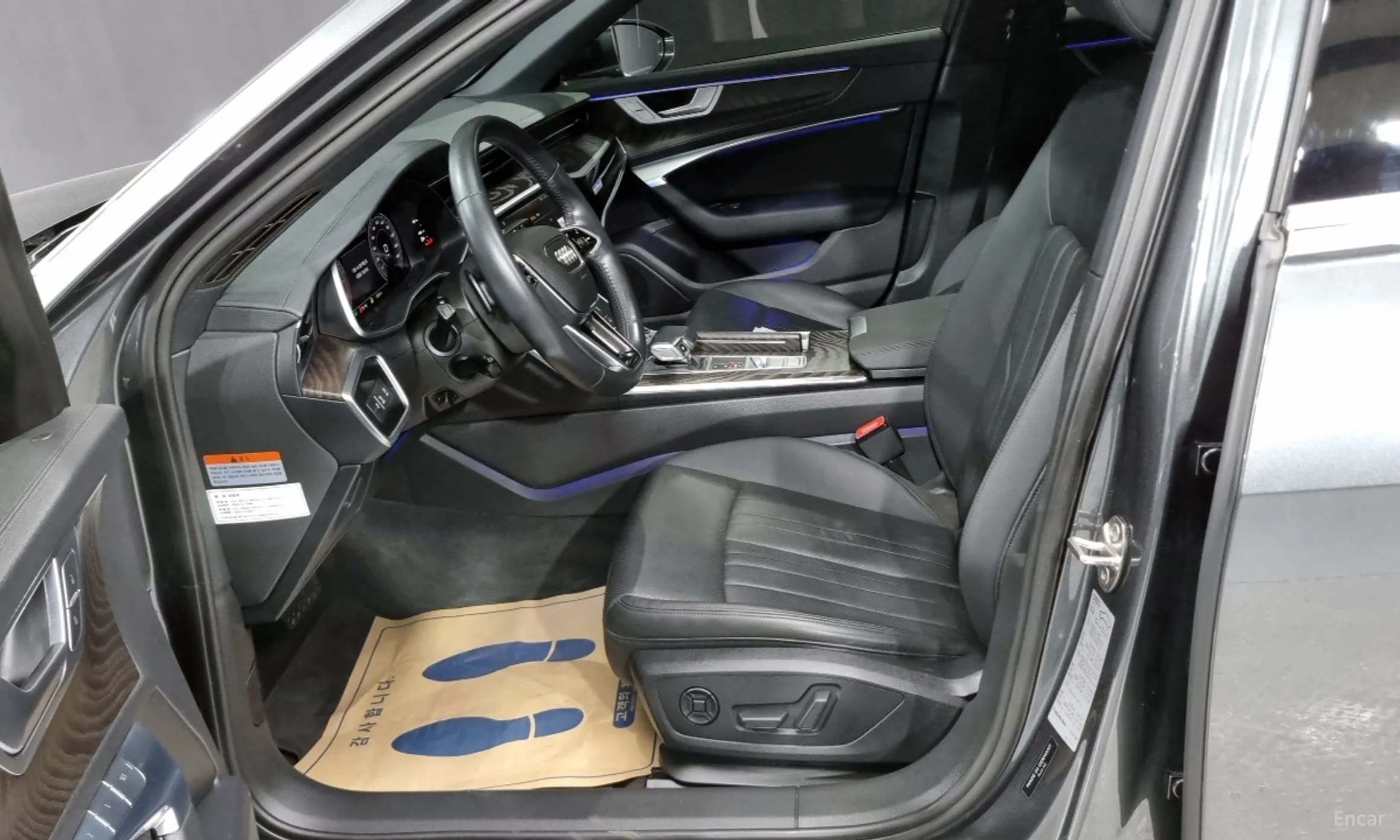 Audi A6 (C8) превью 4
