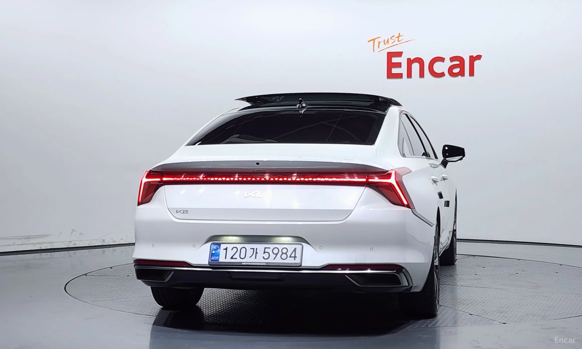Kia K8 превью 3